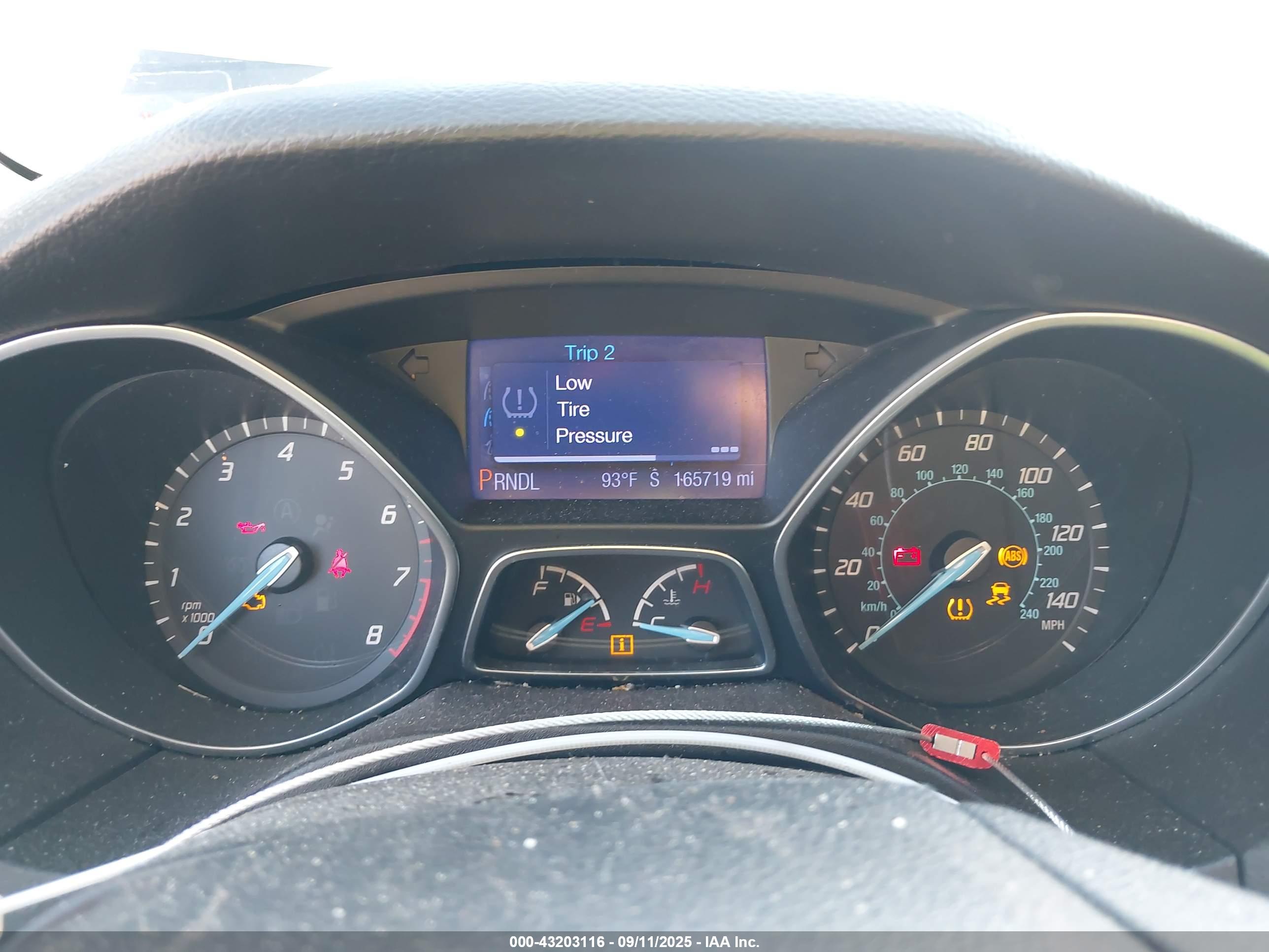FORD FOCUS image 7