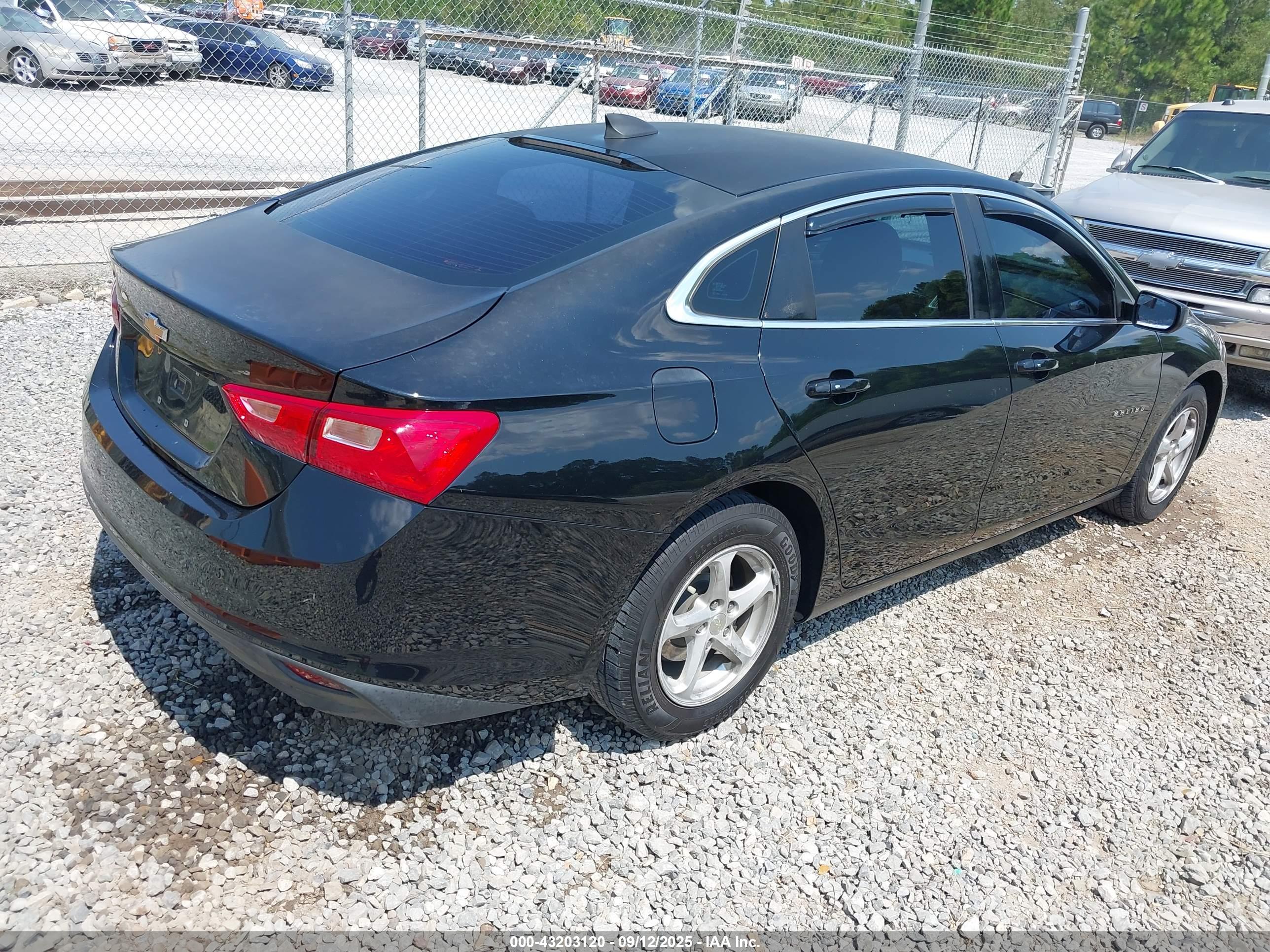 CHEVROLET MALIBU image 4
