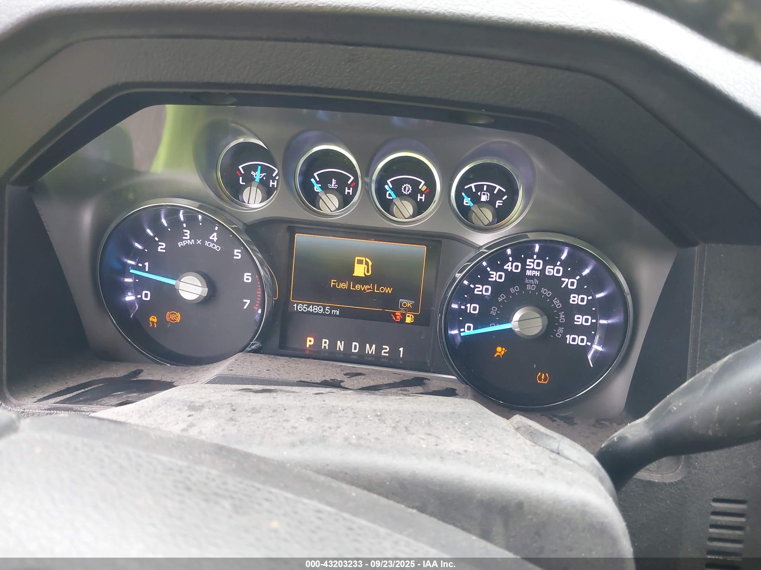 FORD F-250 image 7
