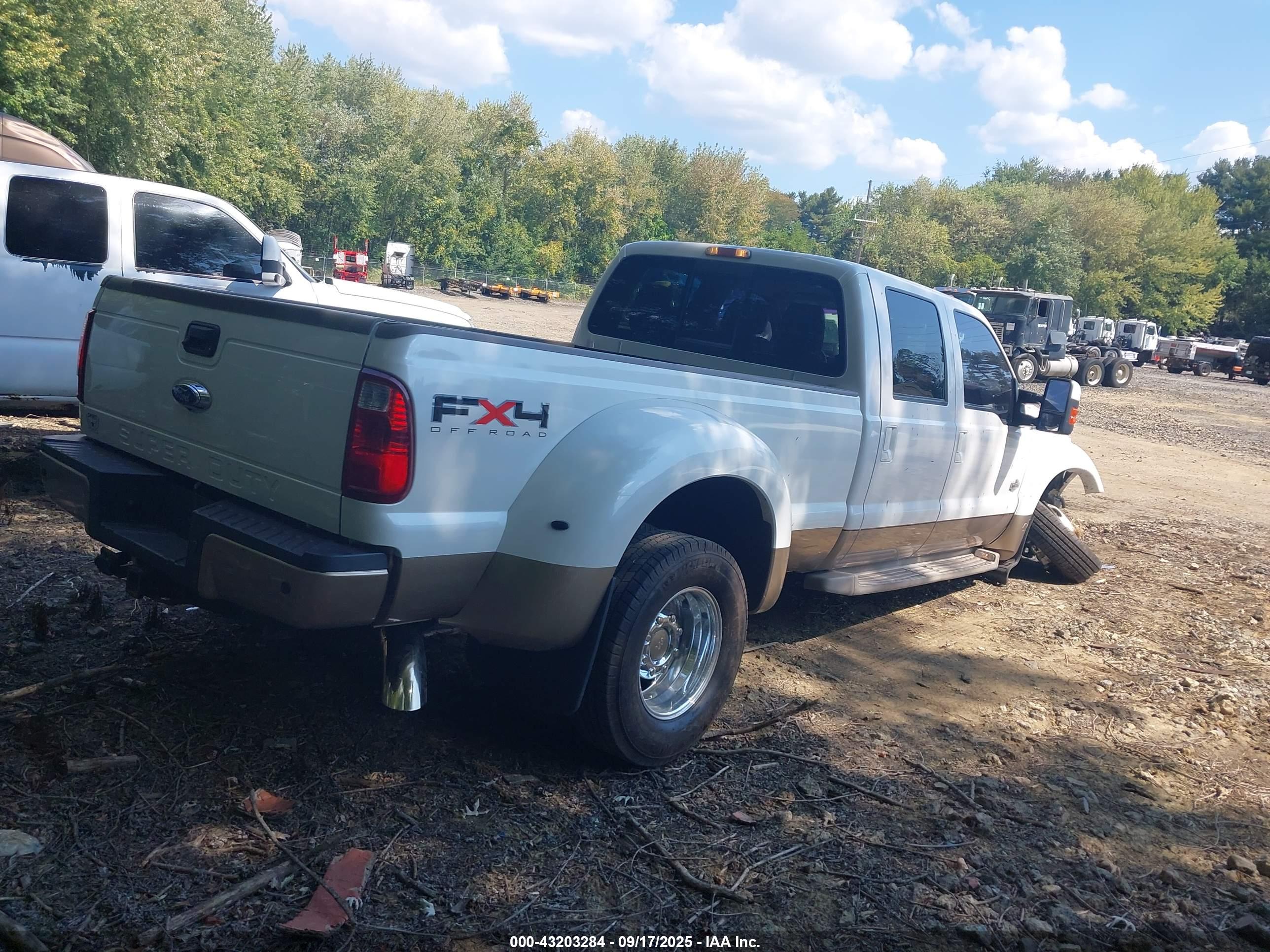 FORD F-450 image 4