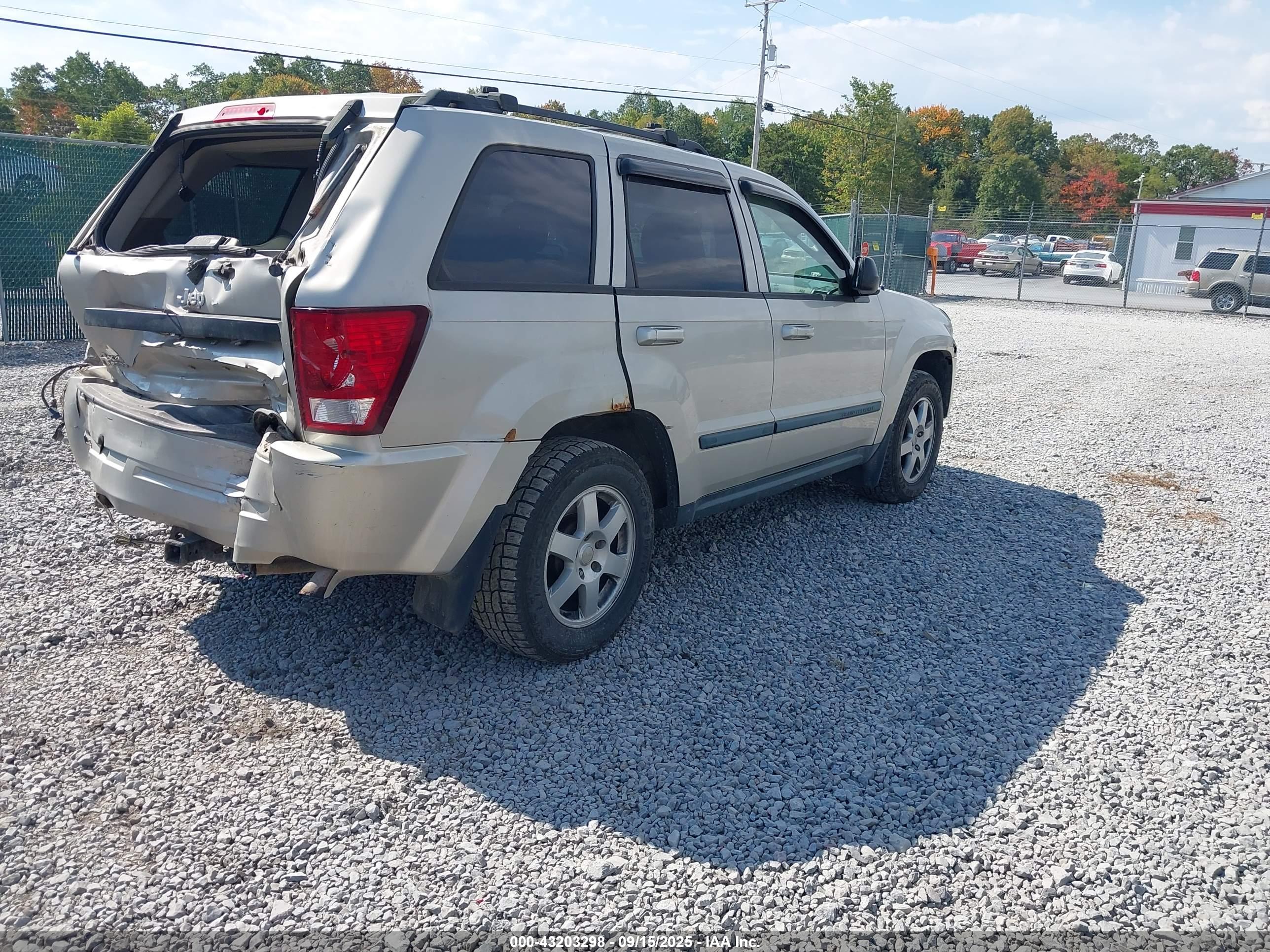JEEP GRAND image 4