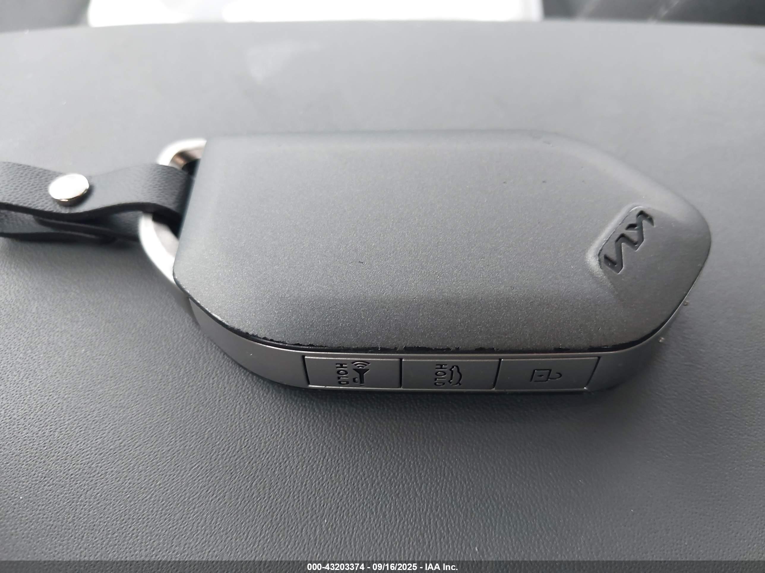 KIA K4 image 11