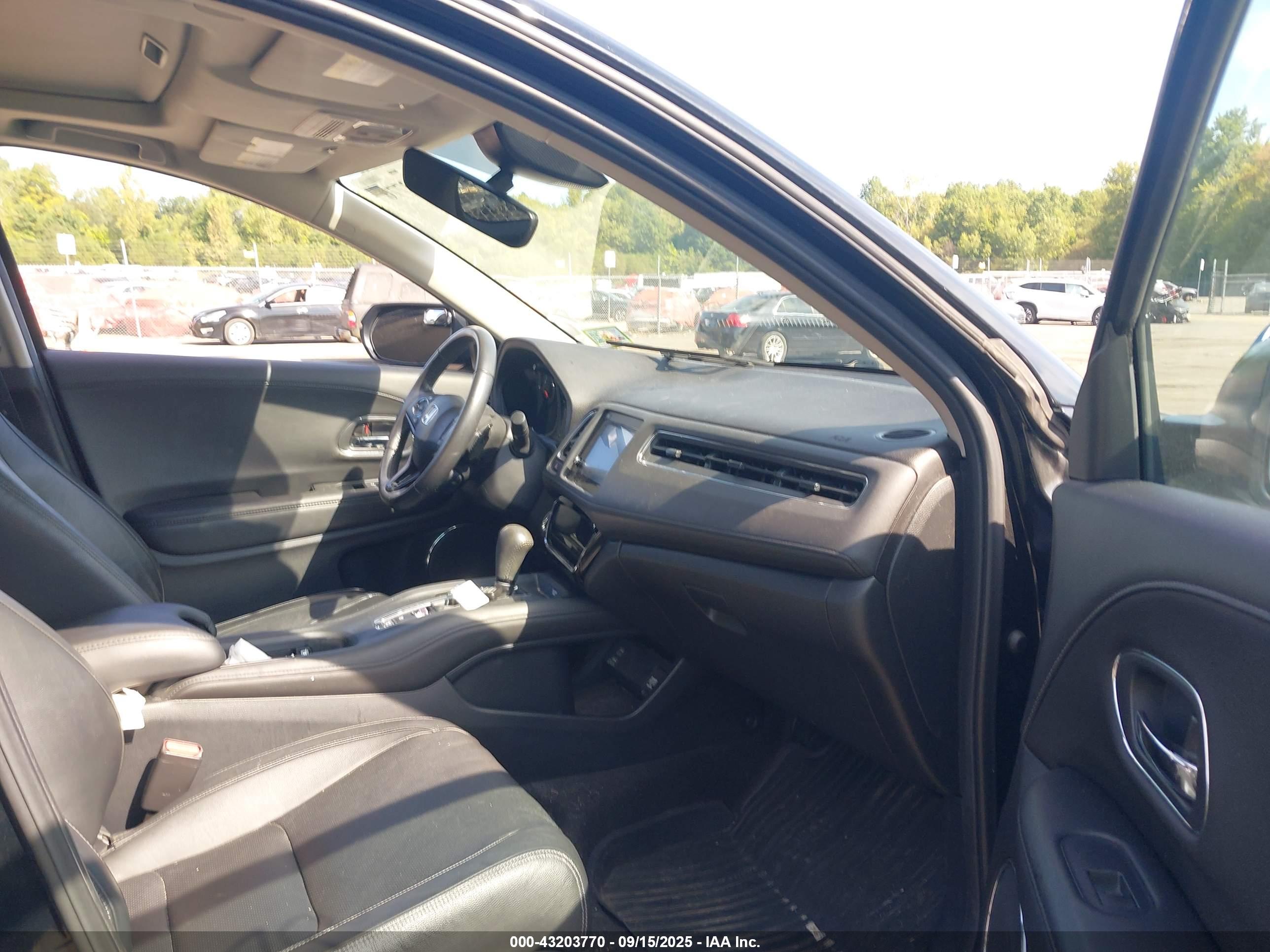 HONDA HR-V image 5