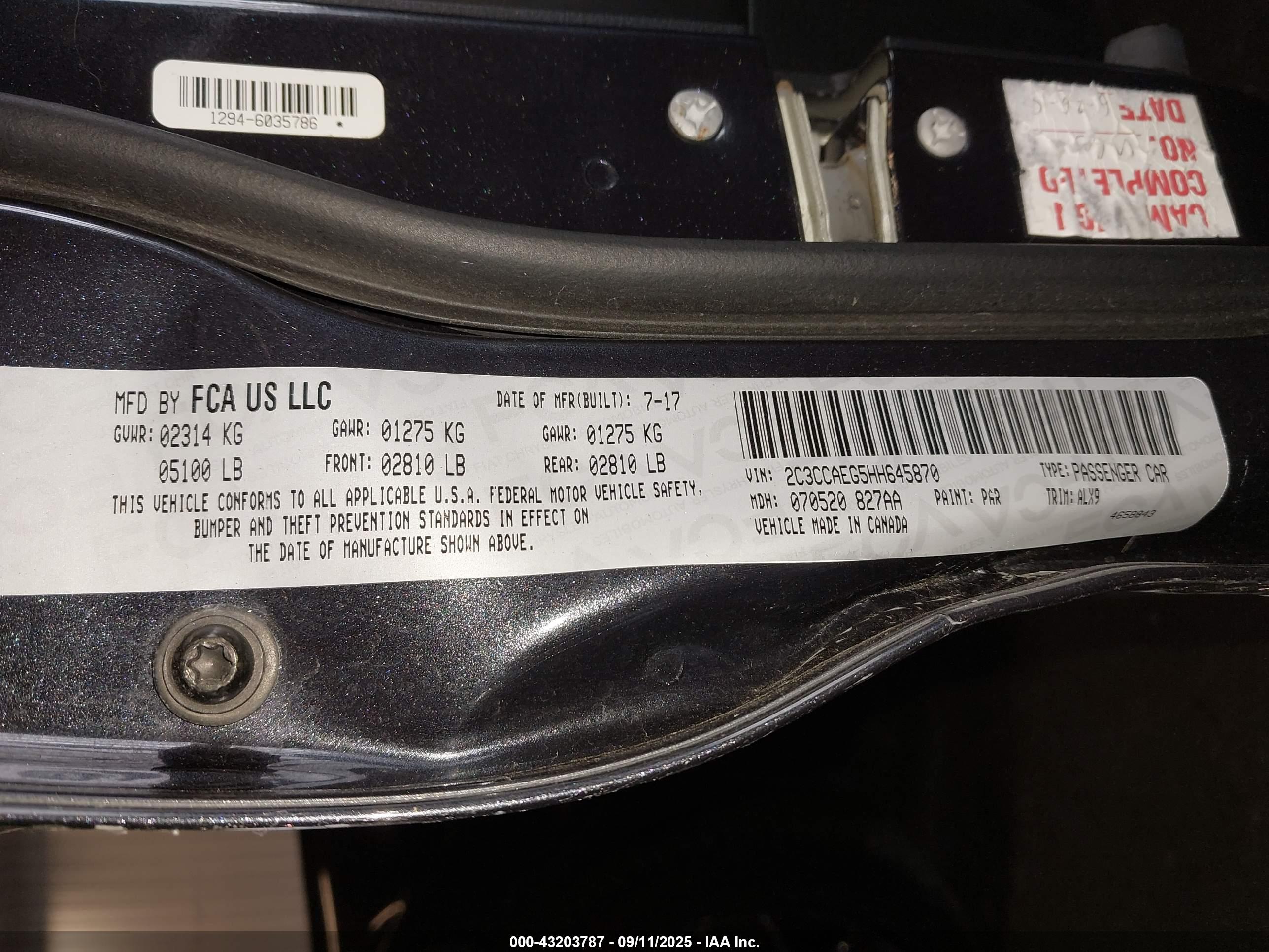 CHRYSLER 300C image 9