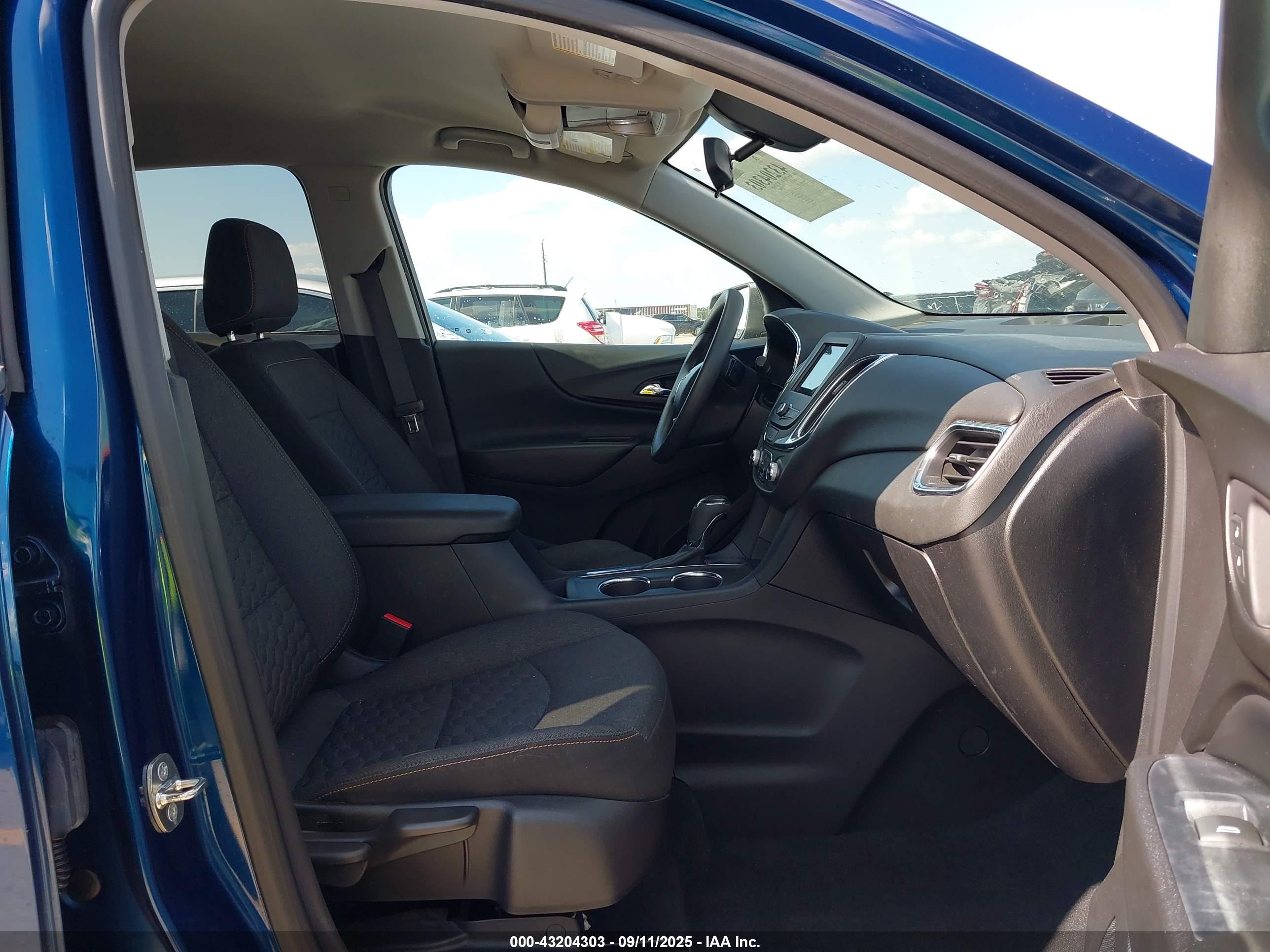 CHEVROLET EQUINOX image 5