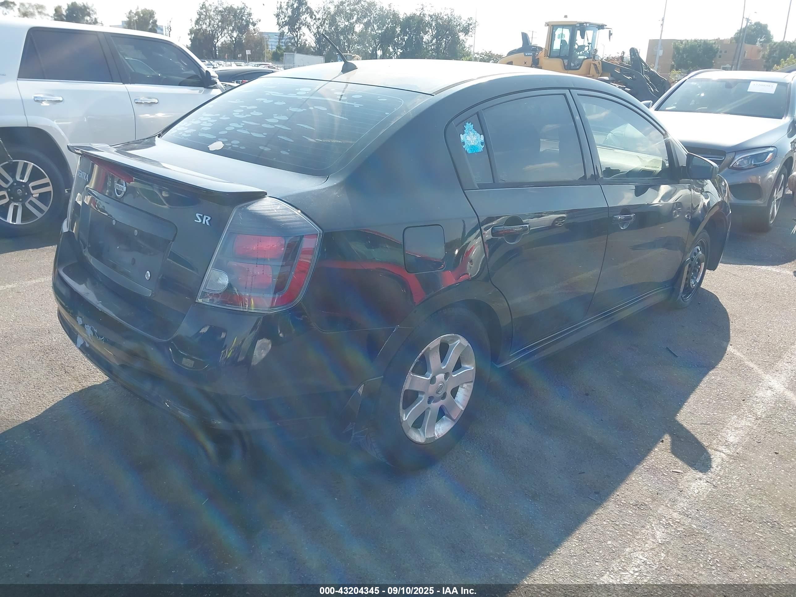 NISSAN SENTRA image 4