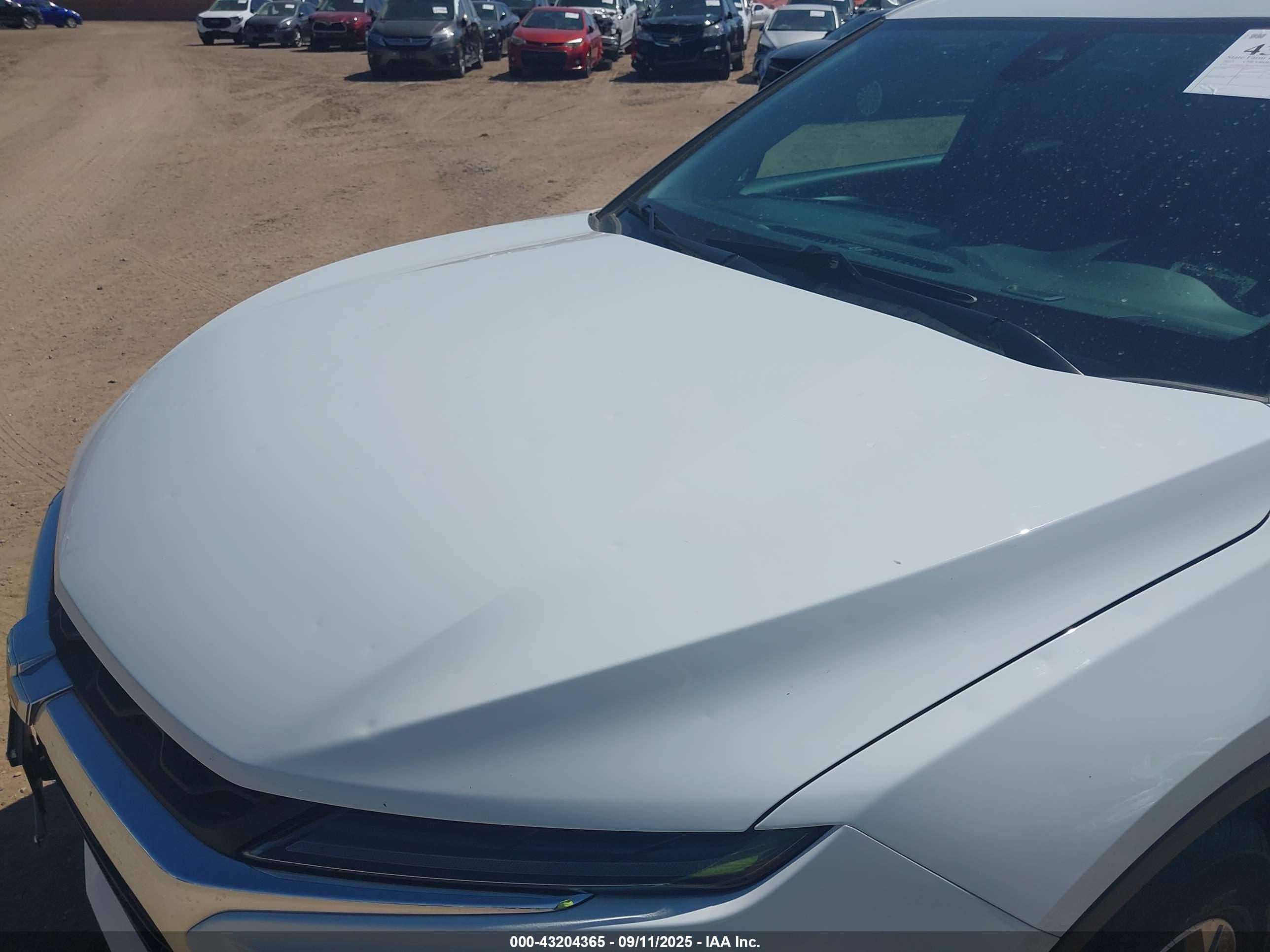 CHEVROLET BLAZER image 6
