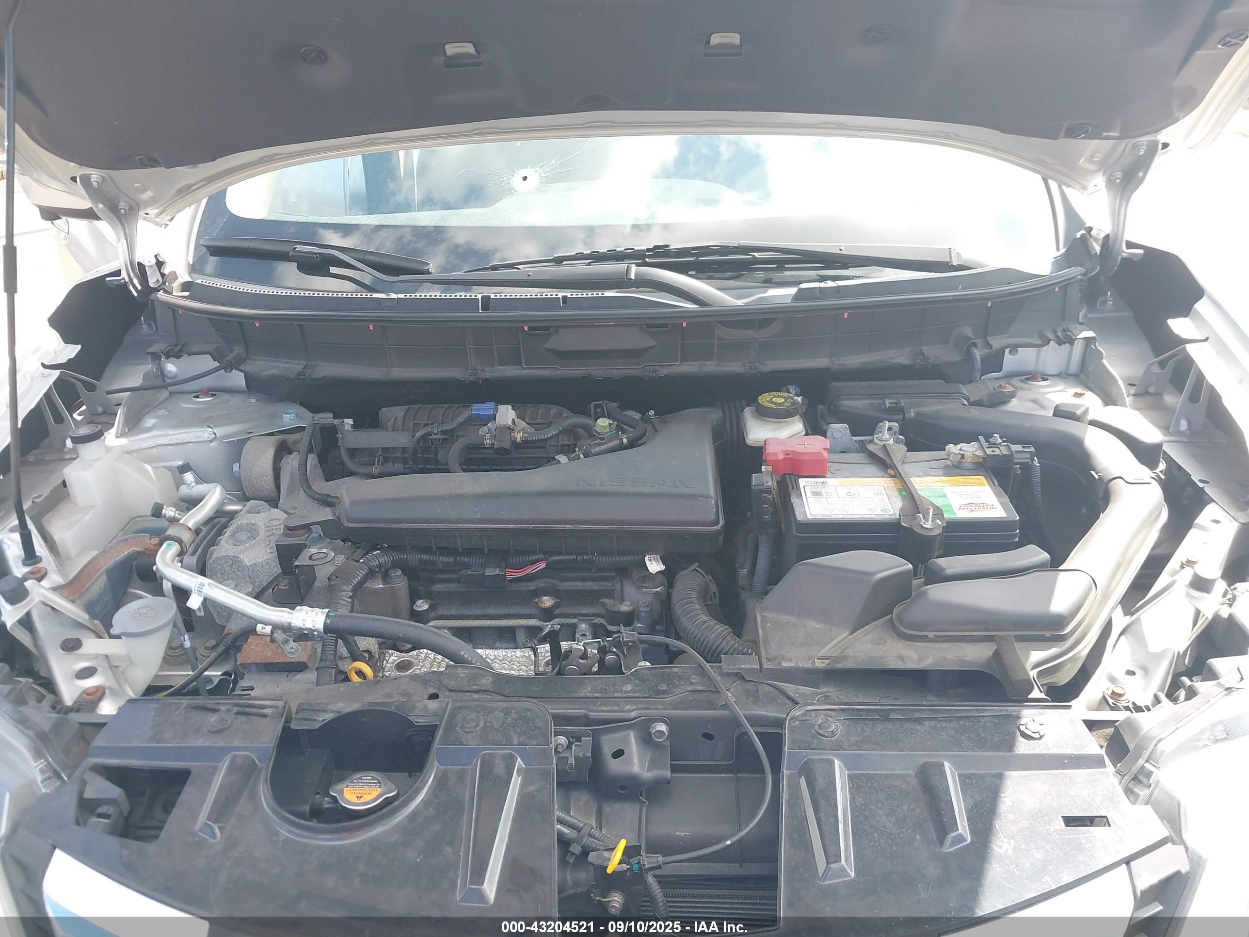 NISSAN ROGUE image 10