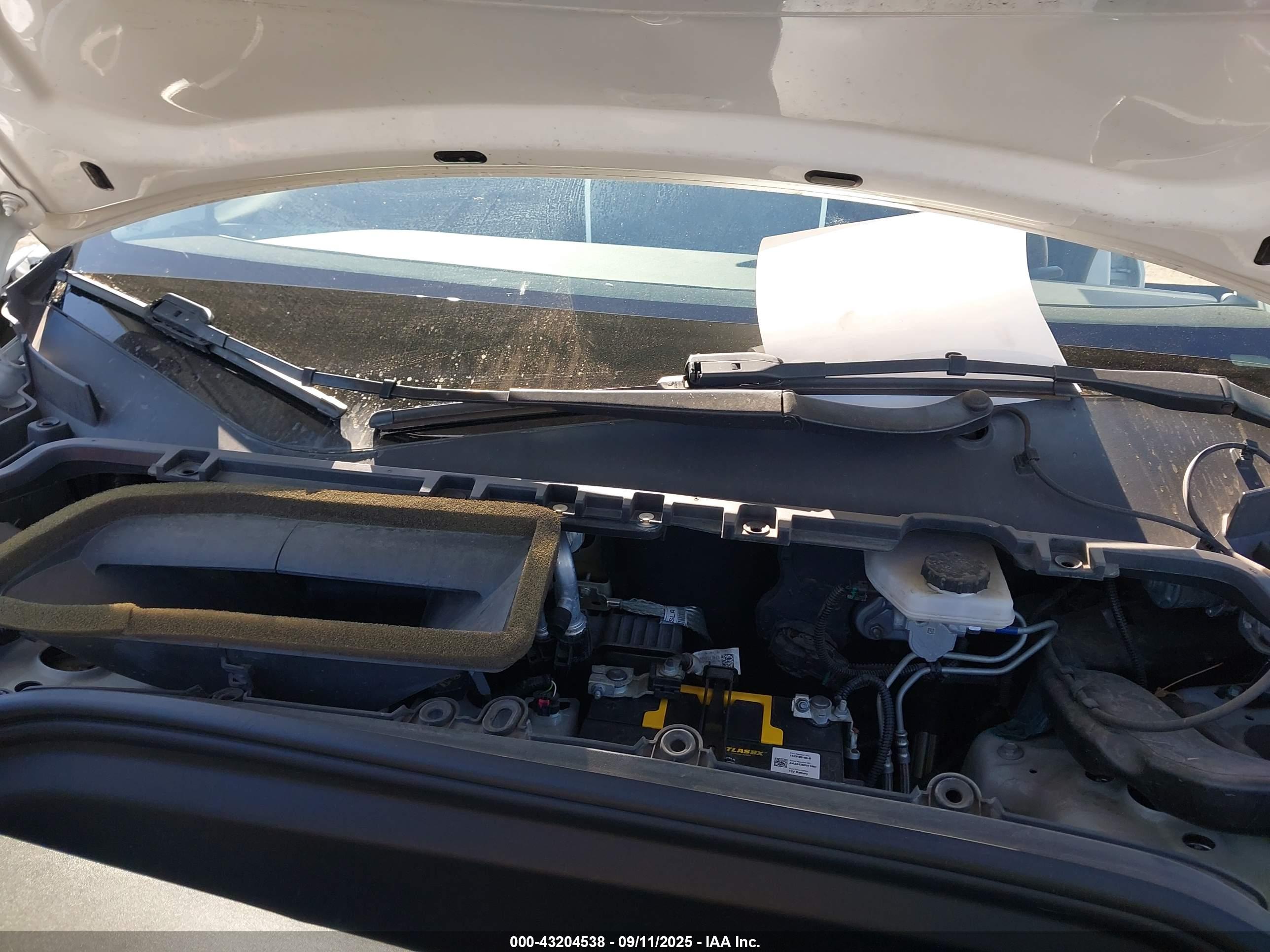 TESLA MODEL image 10