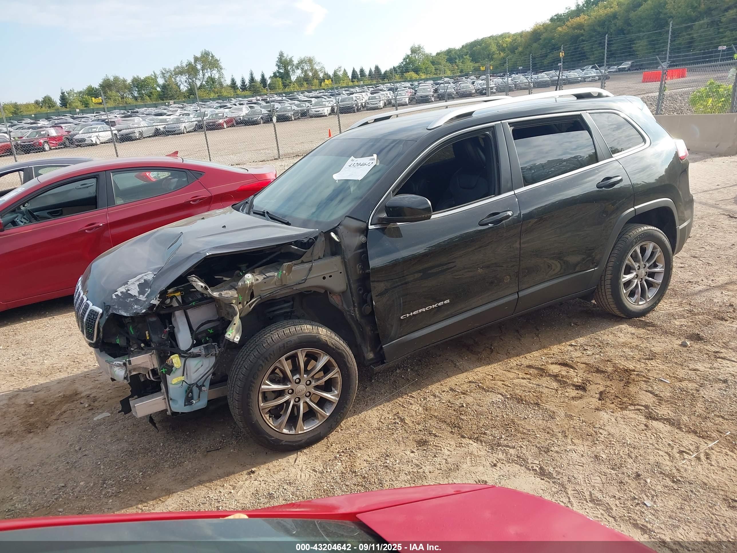 JEEP CHEROKEE image 2