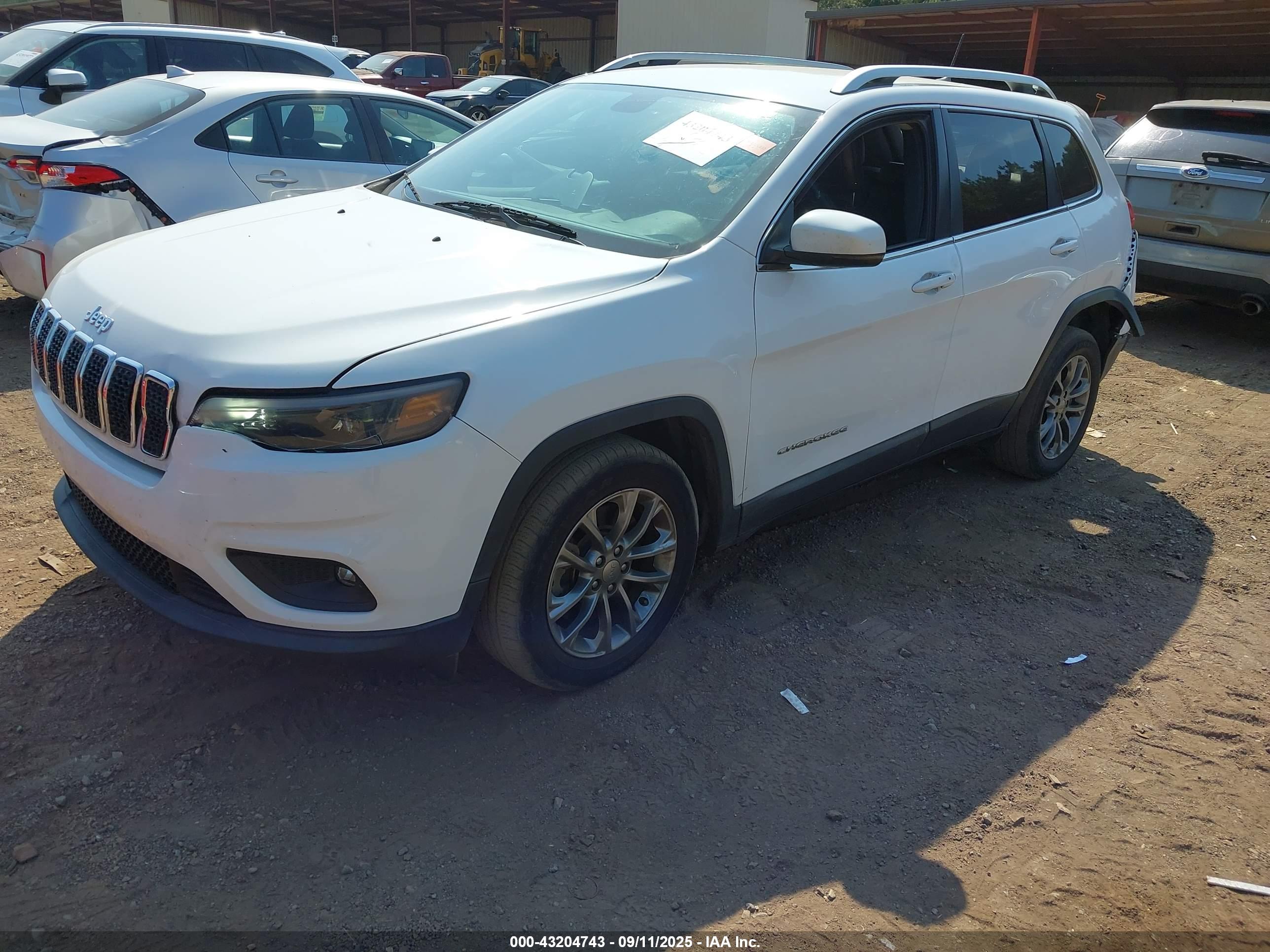 JEEP CHEROKEE image 2