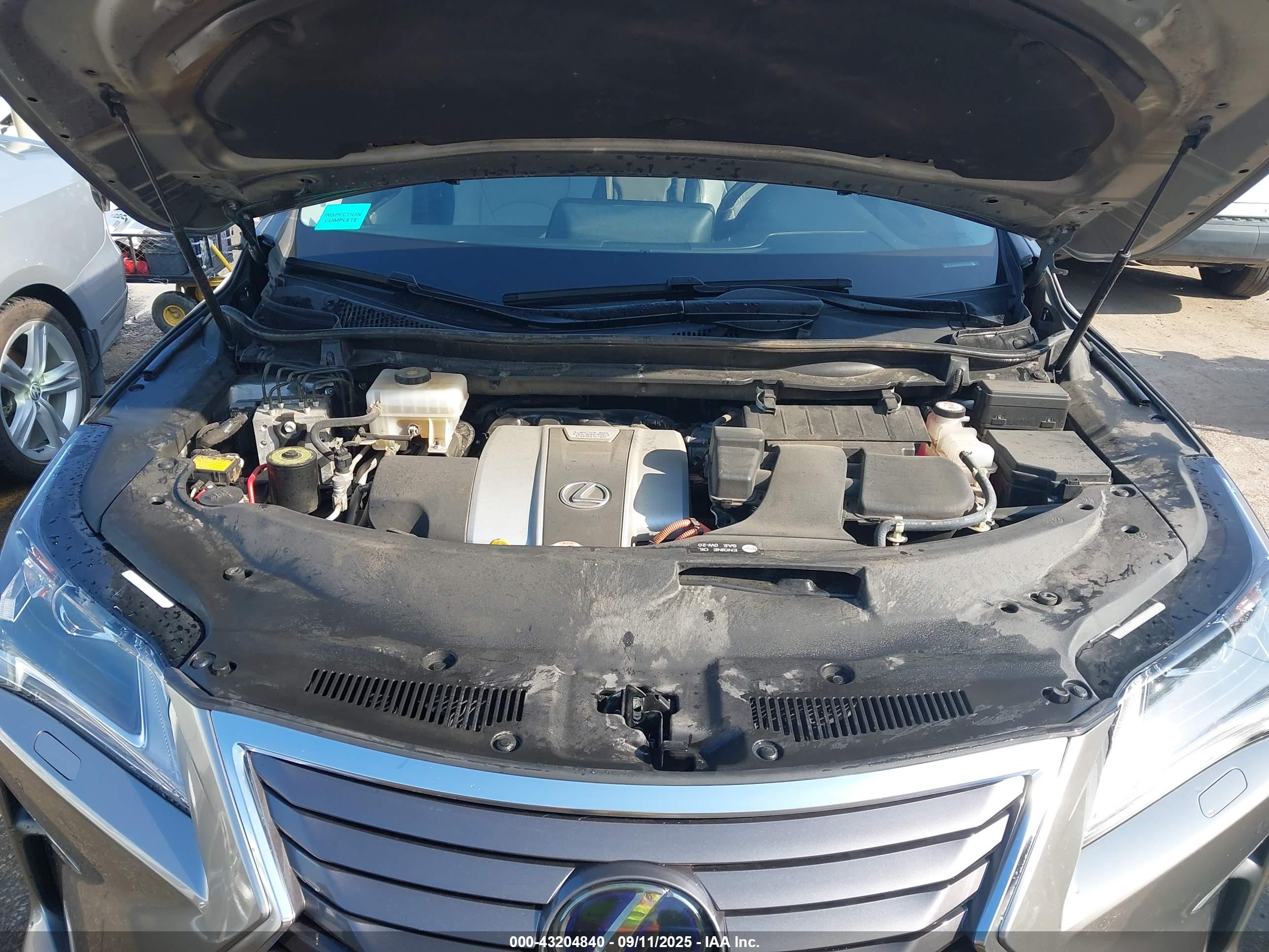 LEXUS RX image 10