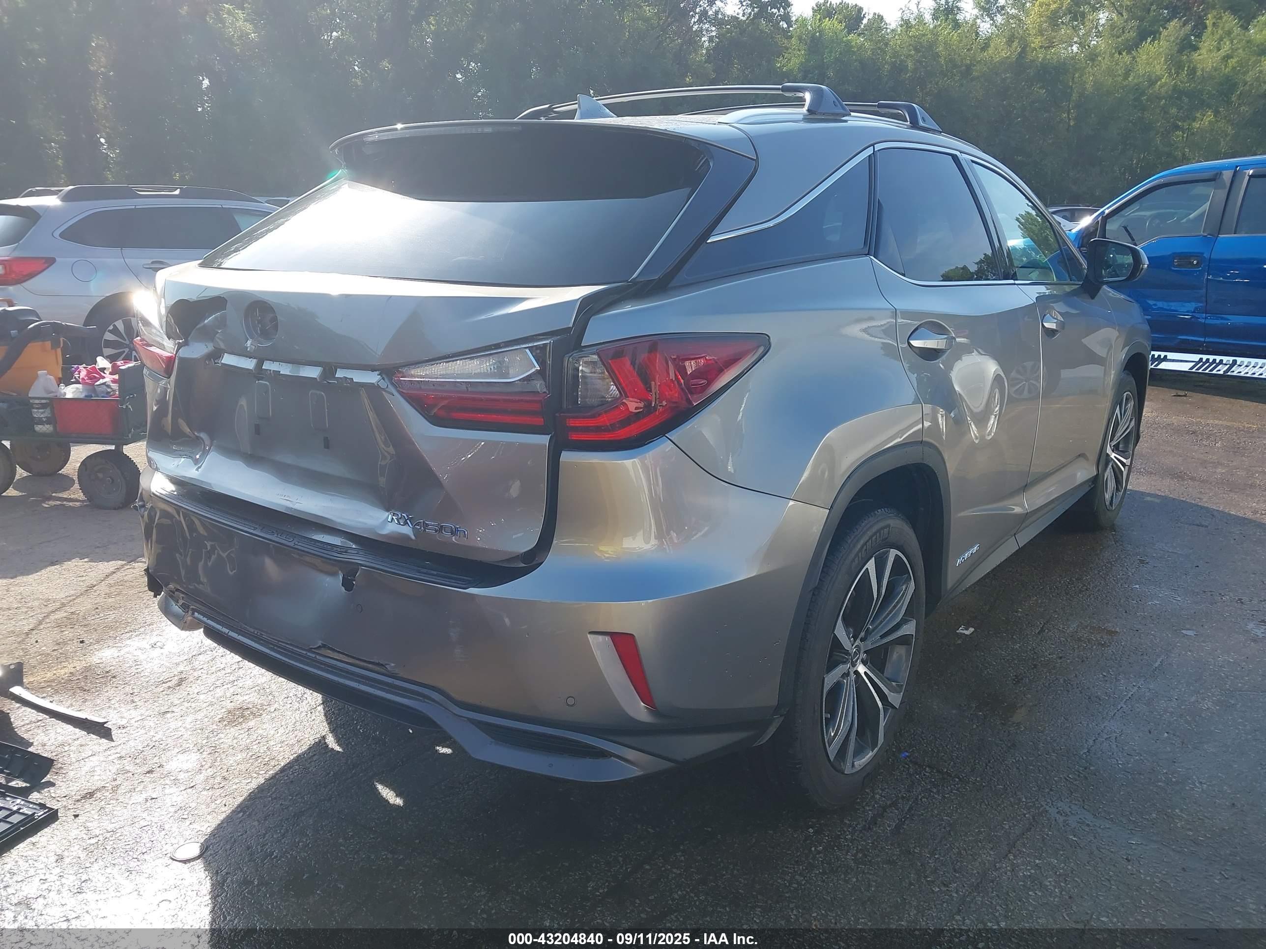 LEXUS RX image 4