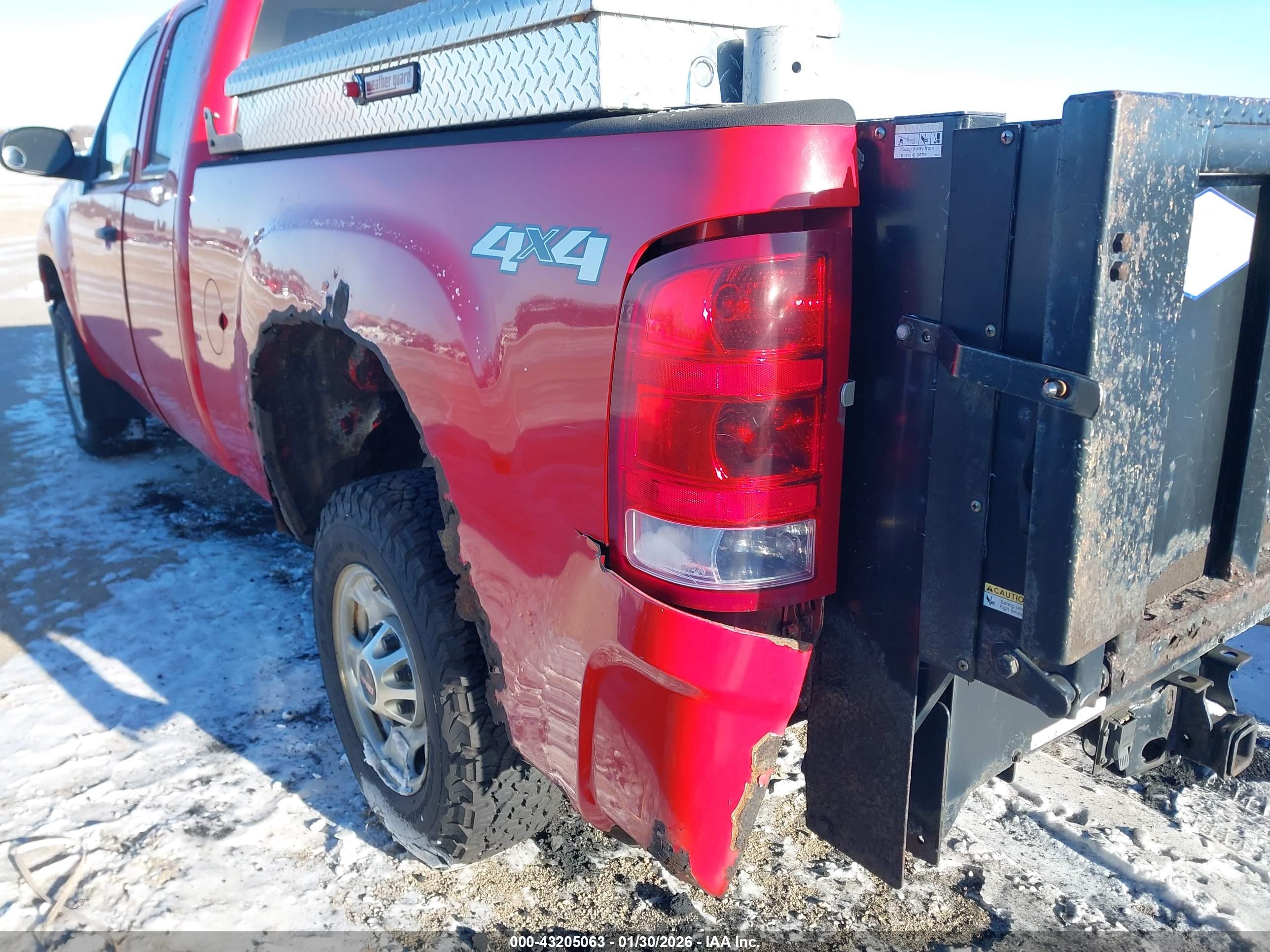 GMC SIERRA image 6