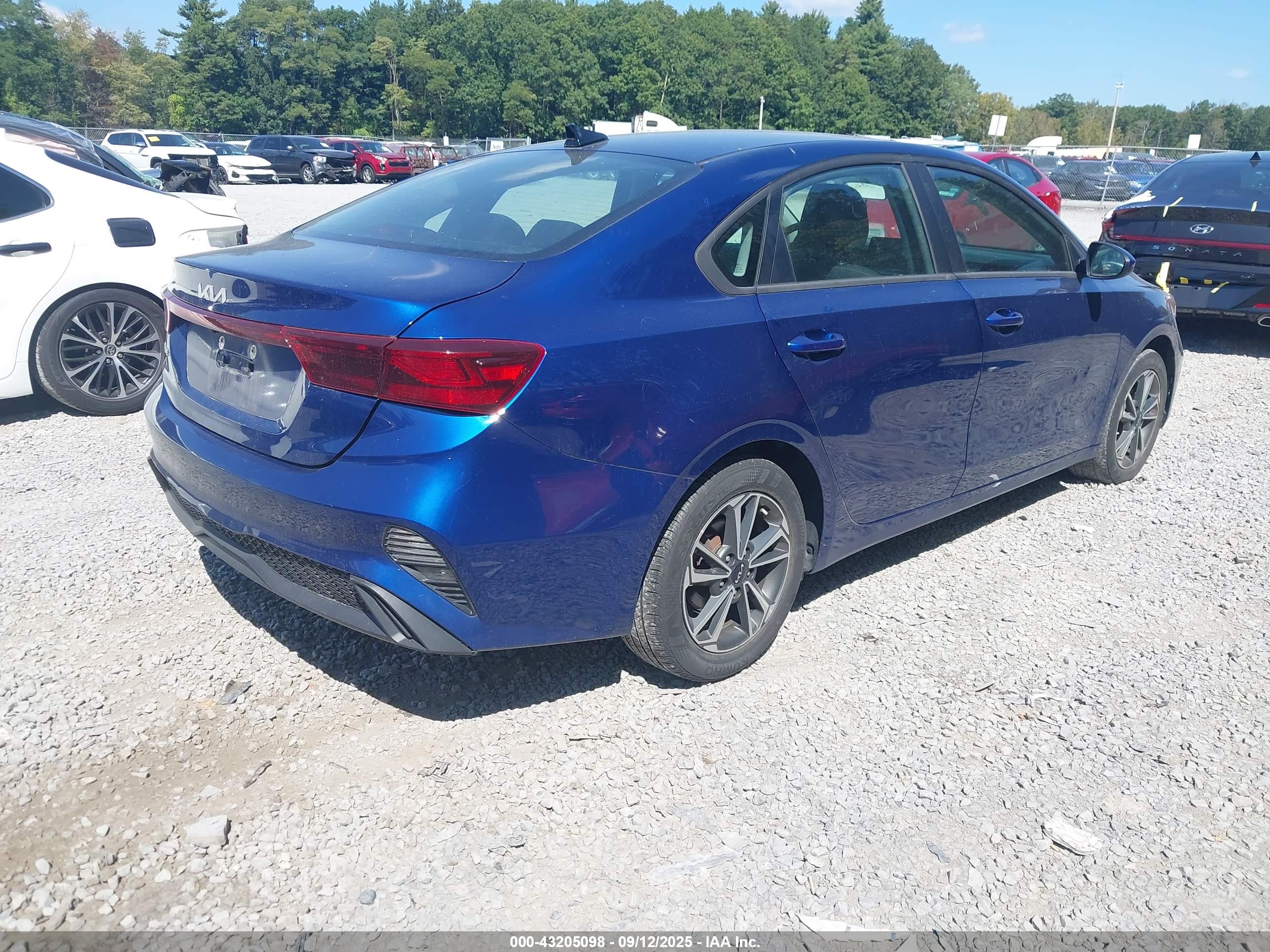 KIA FORTE image 4