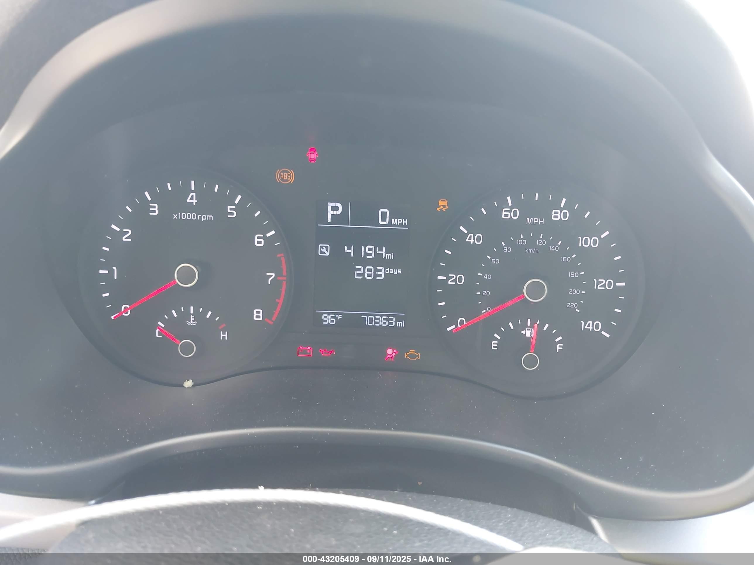 KIA RIO image 7