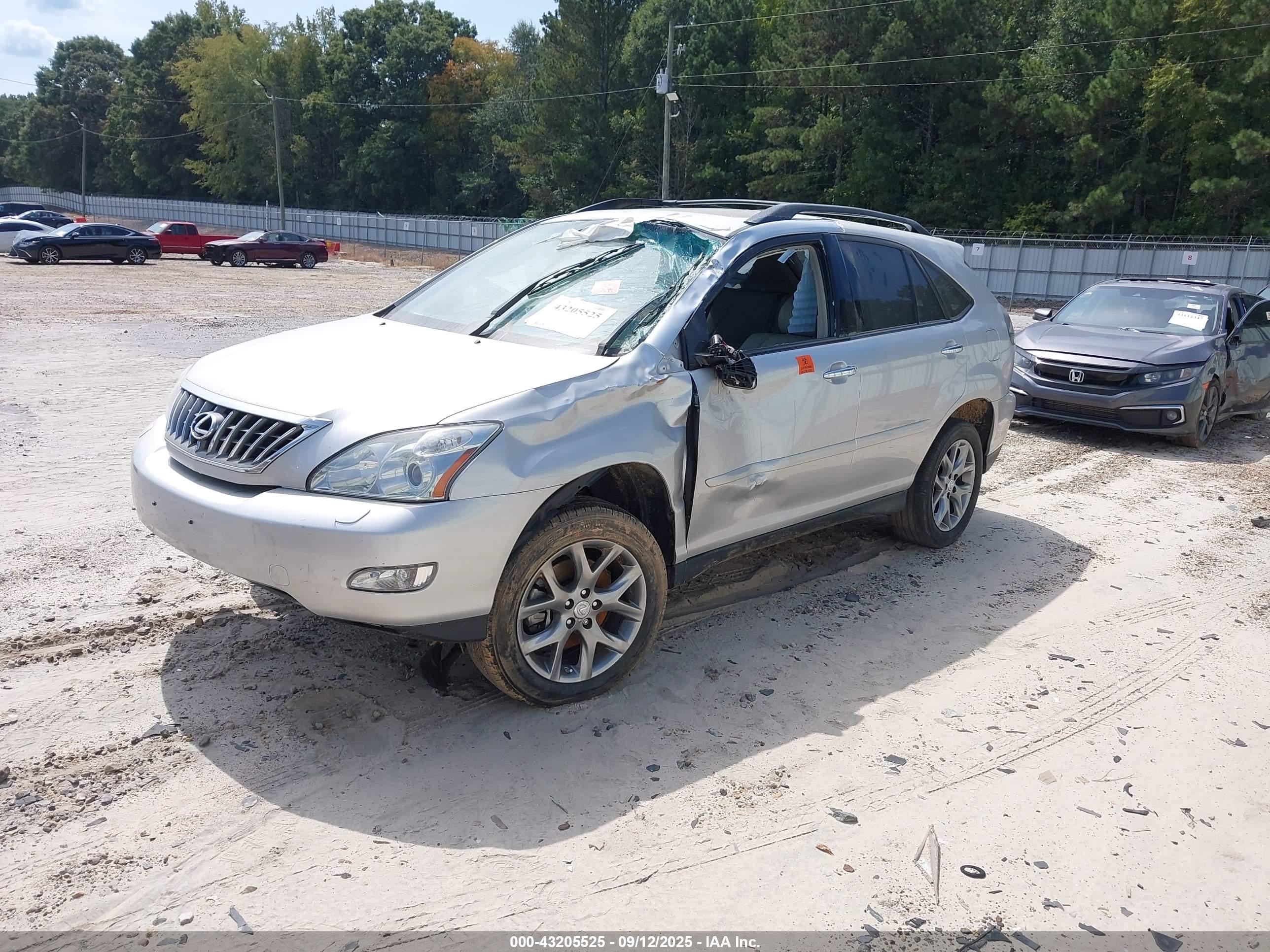 LEXUS RX image 2