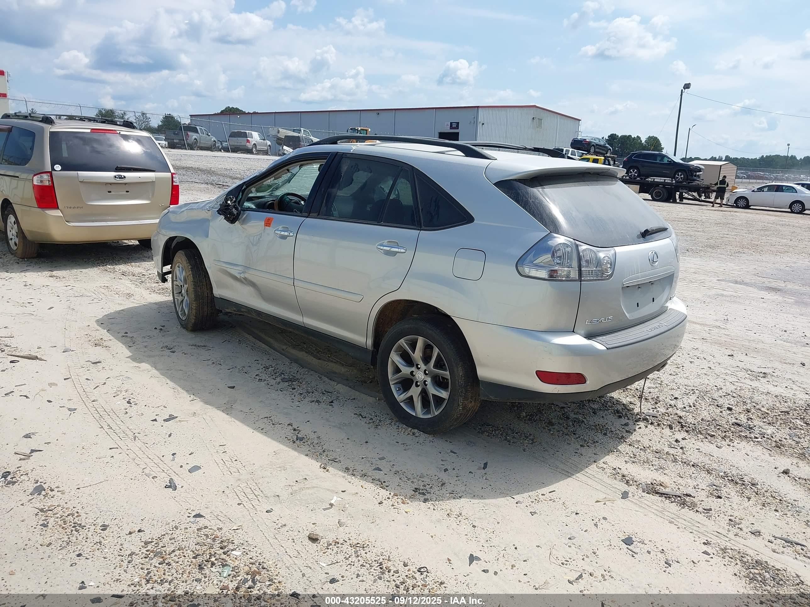 LEXUS RX image 3