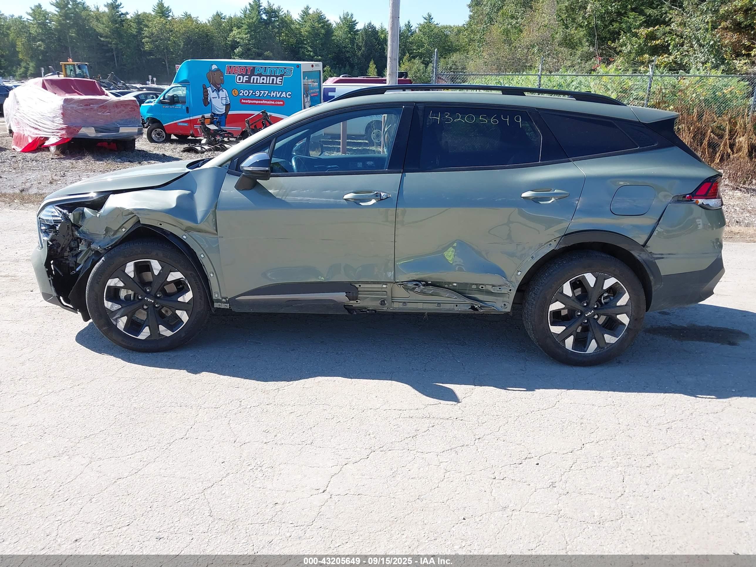 KIA SPORTAGE image 6