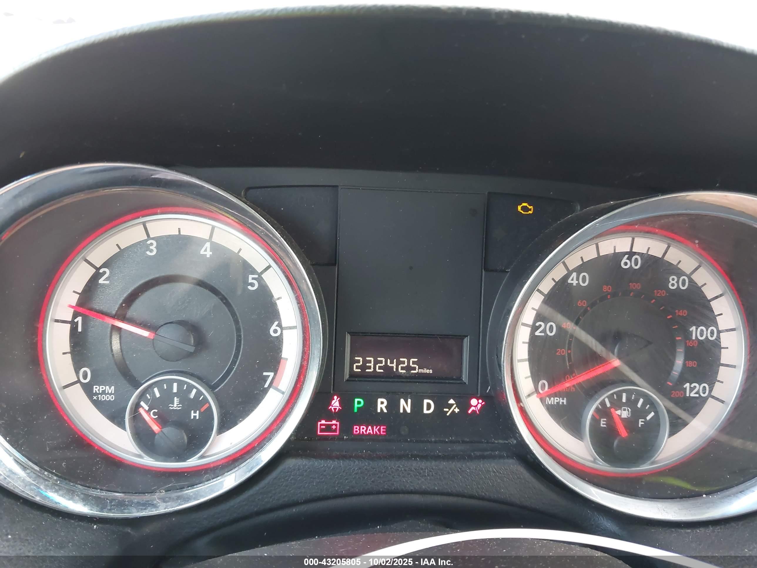 DODGE GRAND image 7