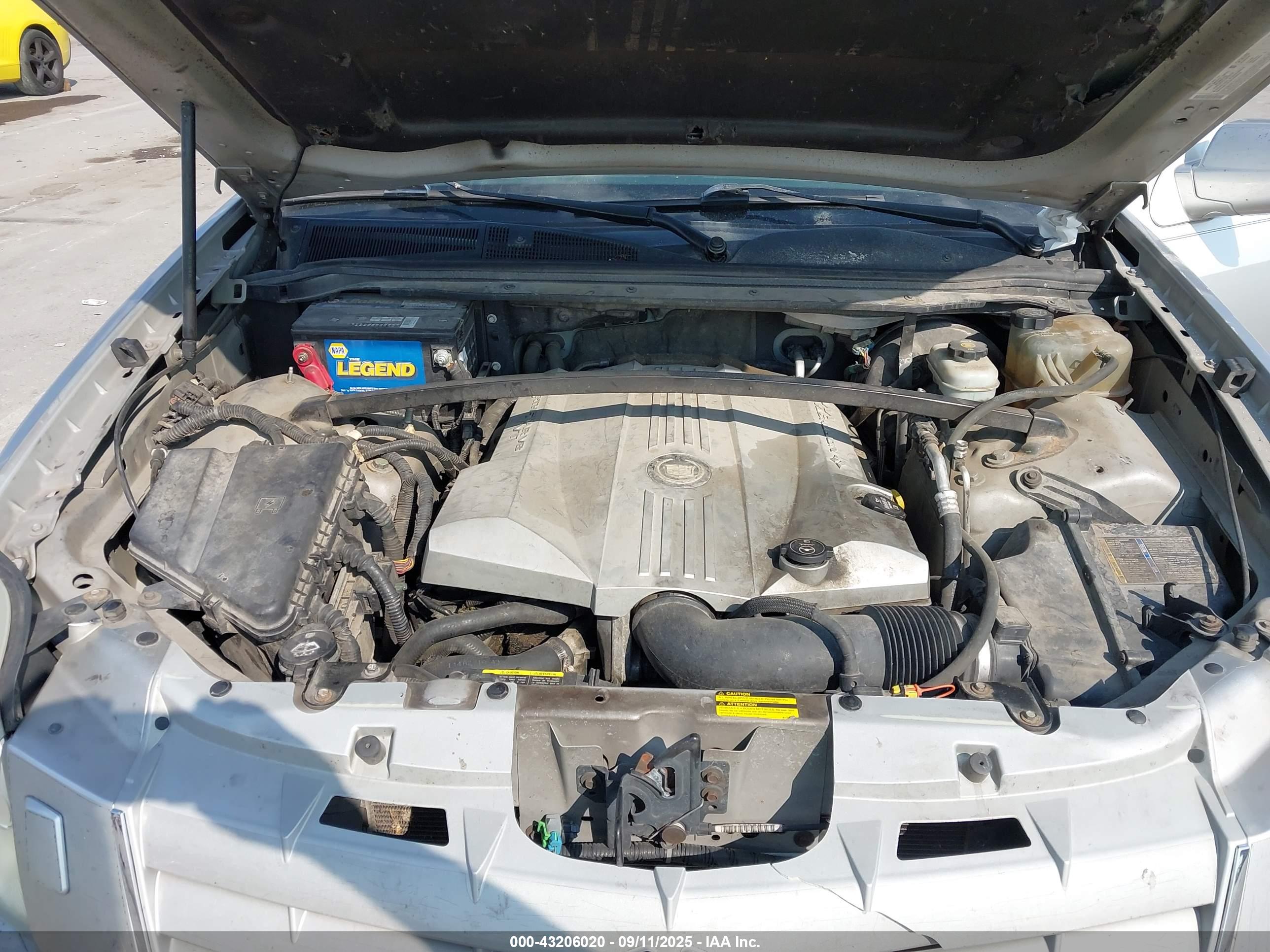 CADILLAC SRX image 10