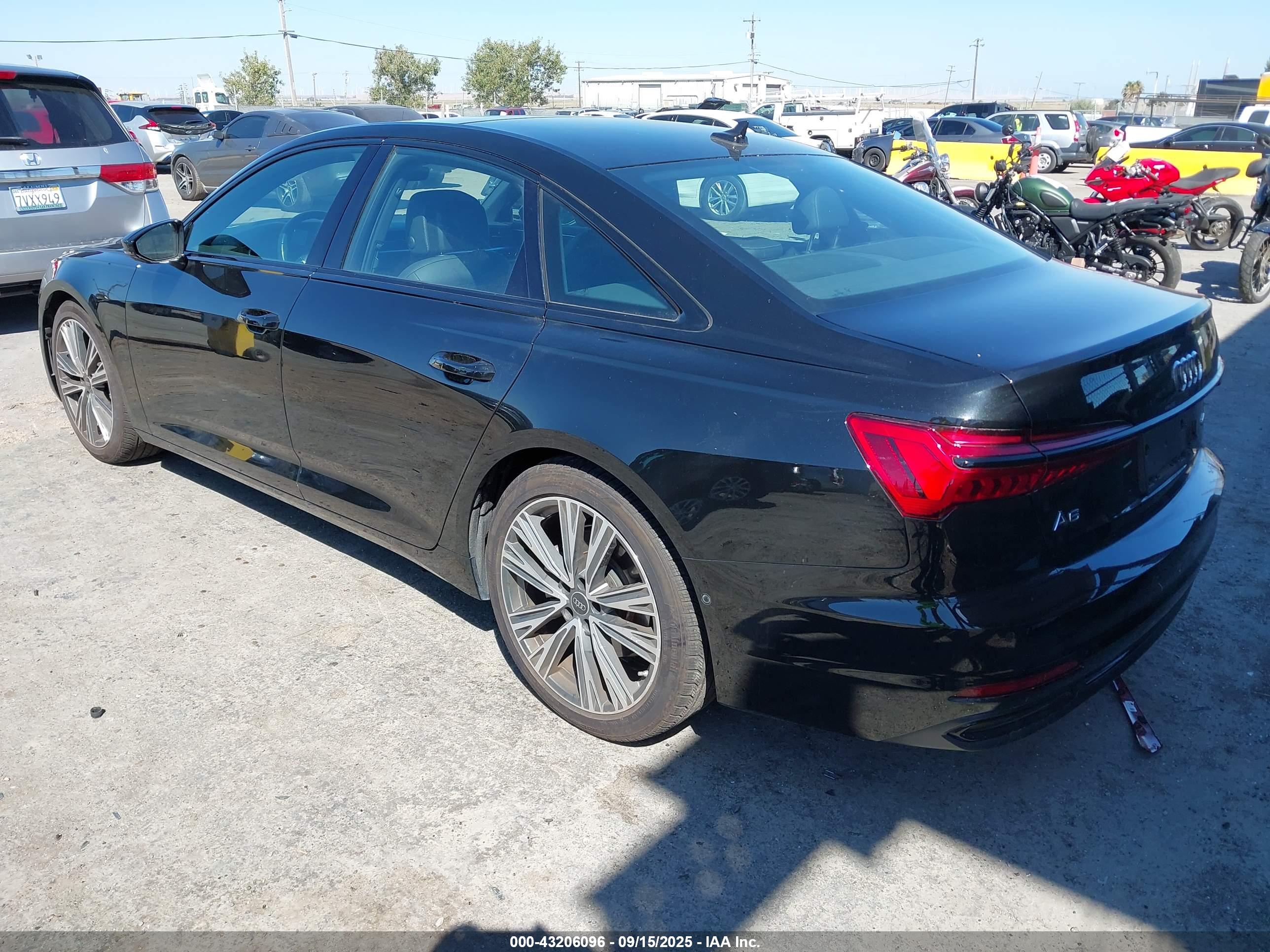 AUDI A6 image 3