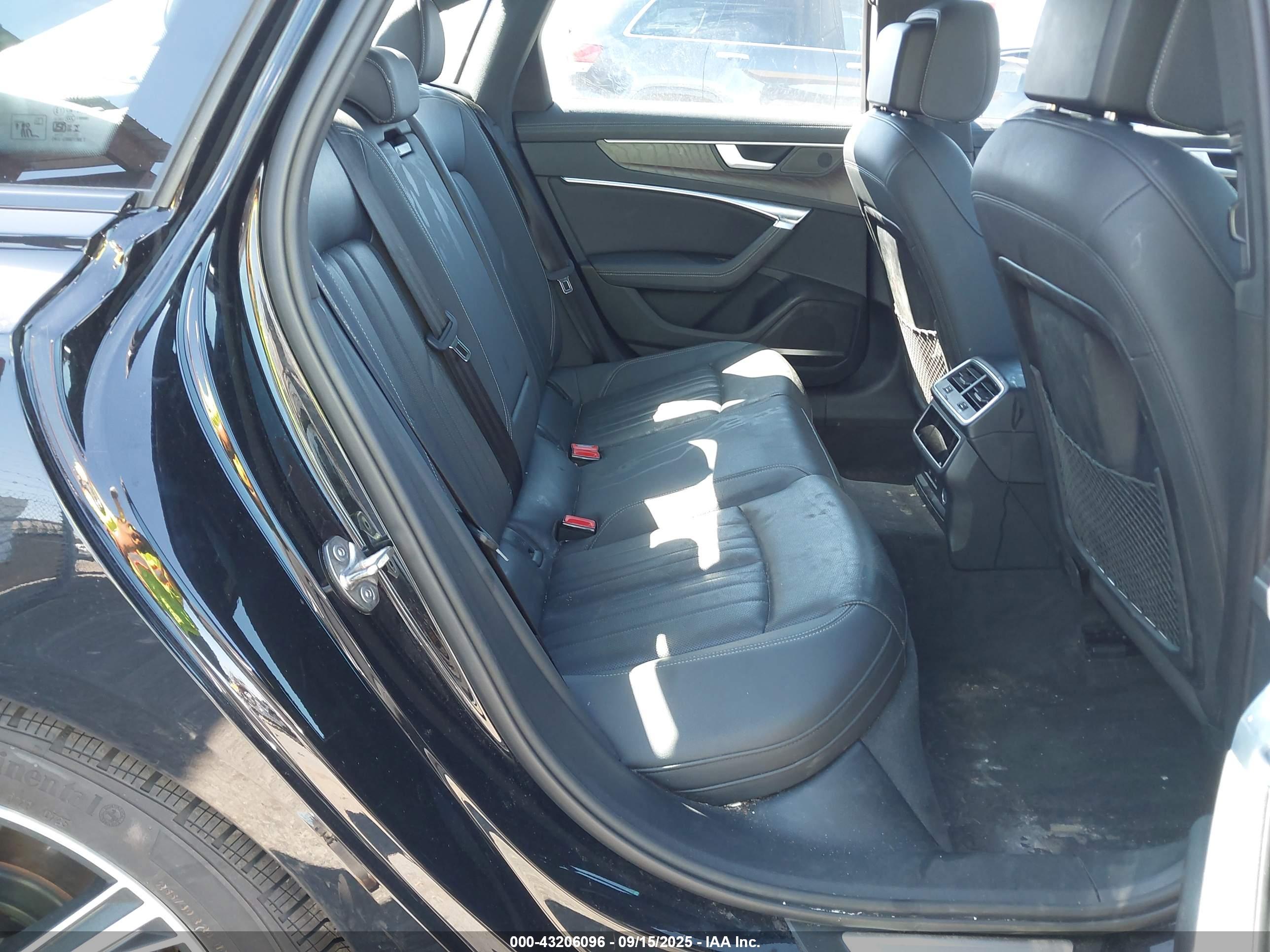 AUDI A6 image 8