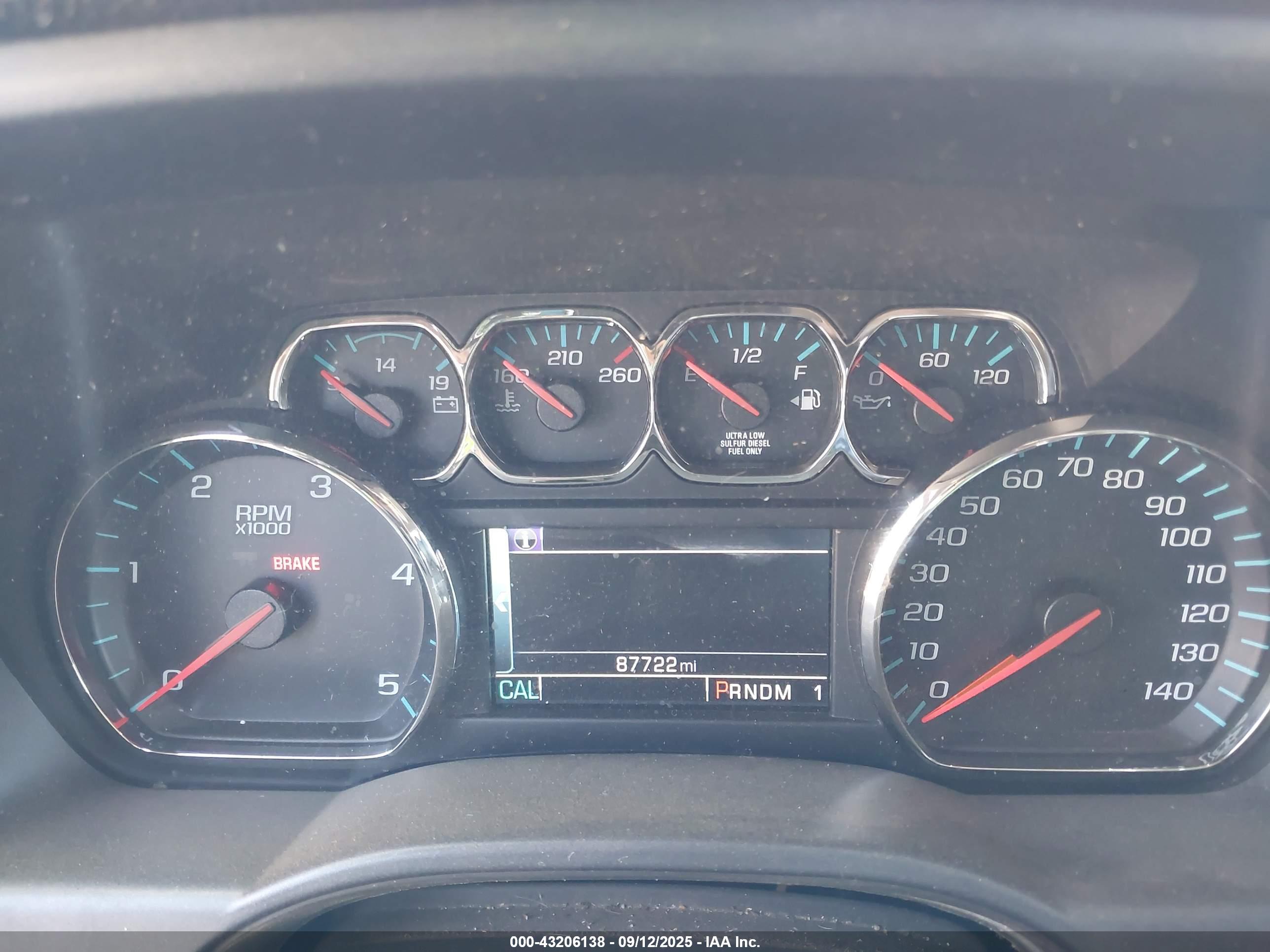 CHEVROLET SILVERADO image 7