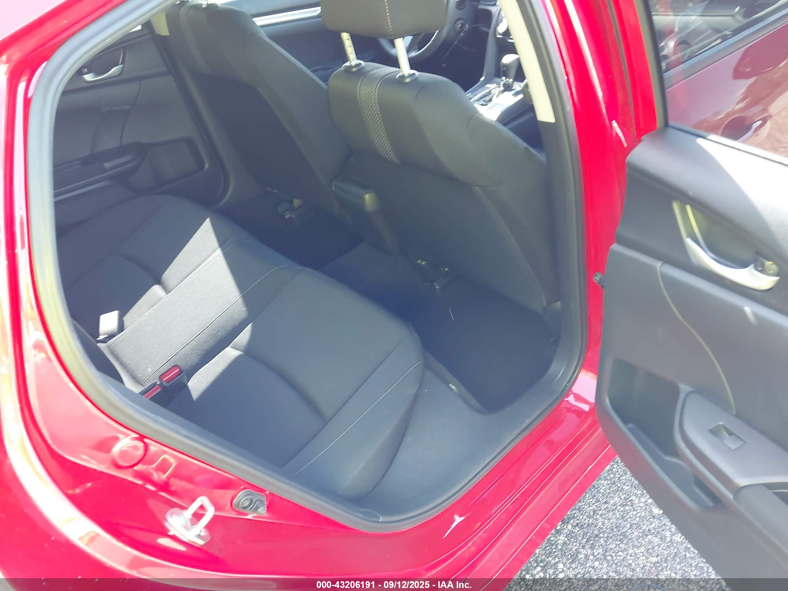 HONDA CIVIC image 8
