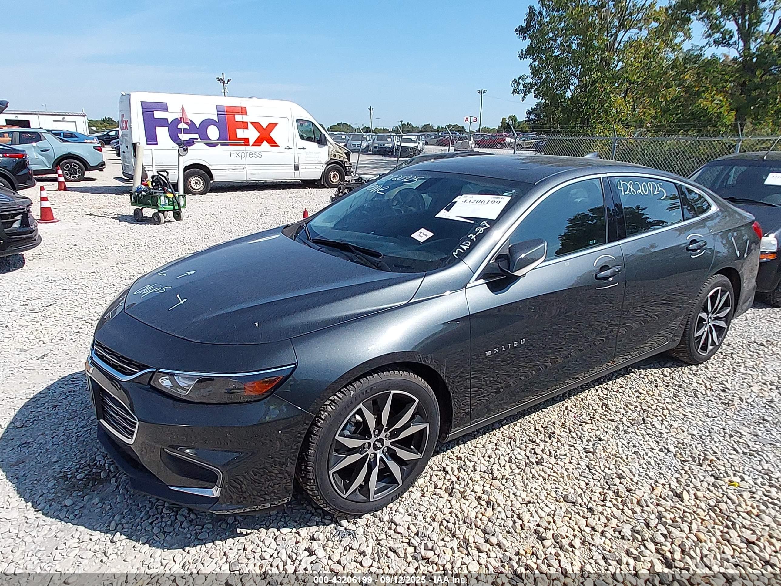 CHEVROLET MALIBU image 2