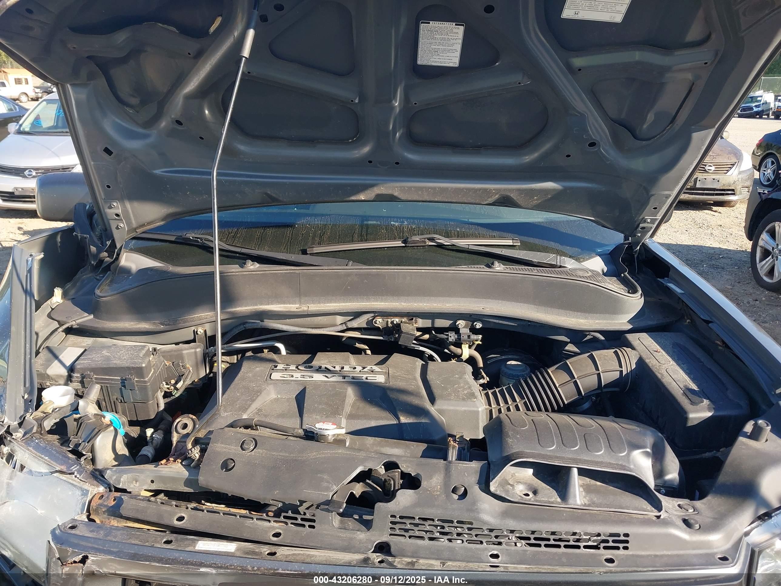 HONDA RIDGELINE image 10
