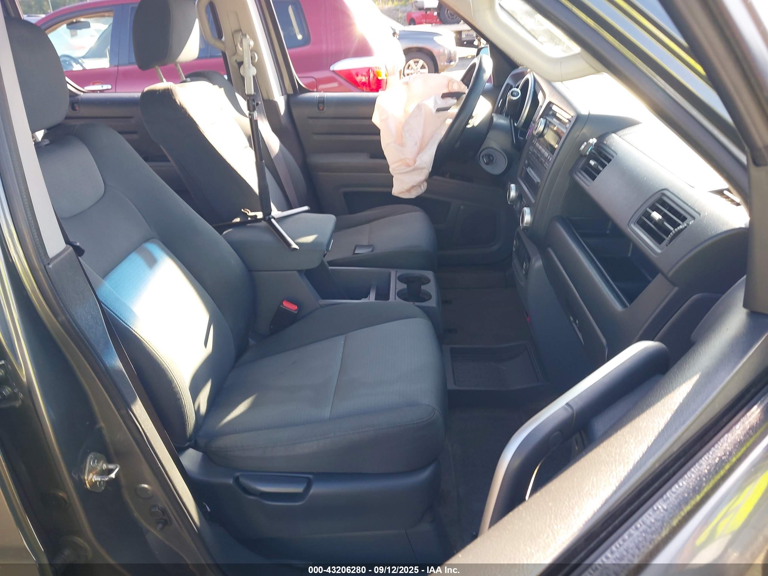 HONDA RIDGELINE image 5