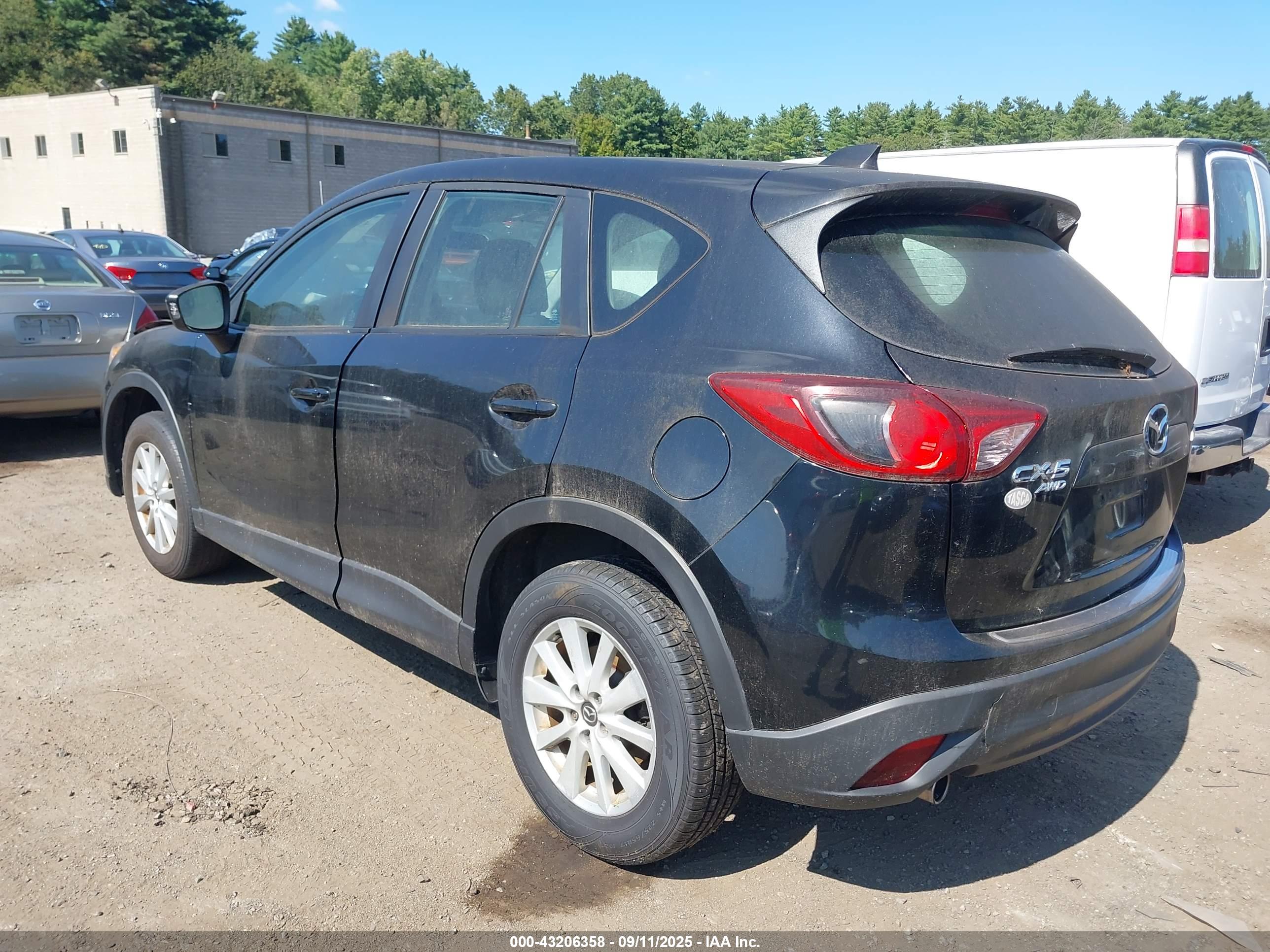 MAZDA CX-5 image 3