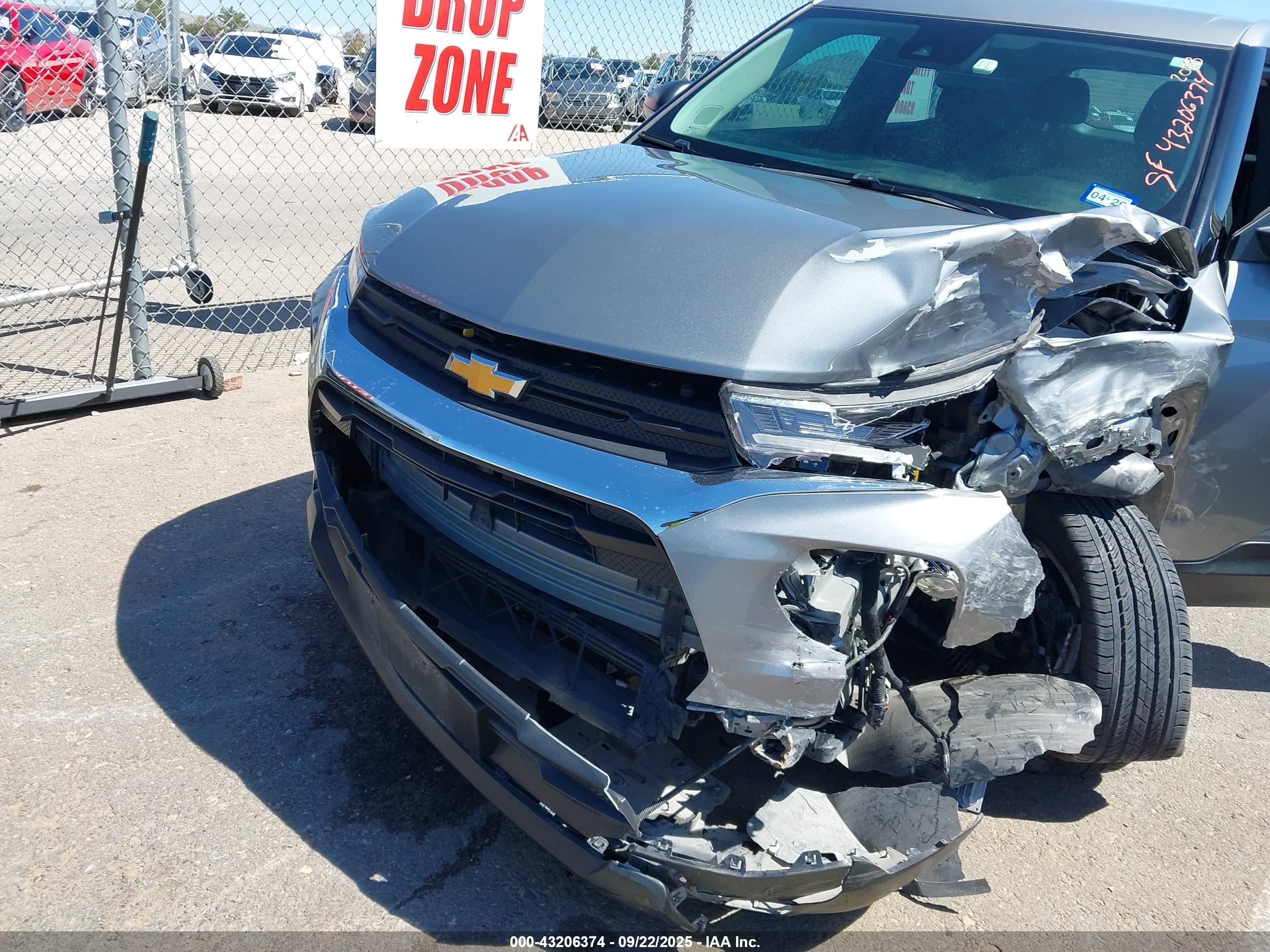 CHEVROLET TRAILBLAZER image 6