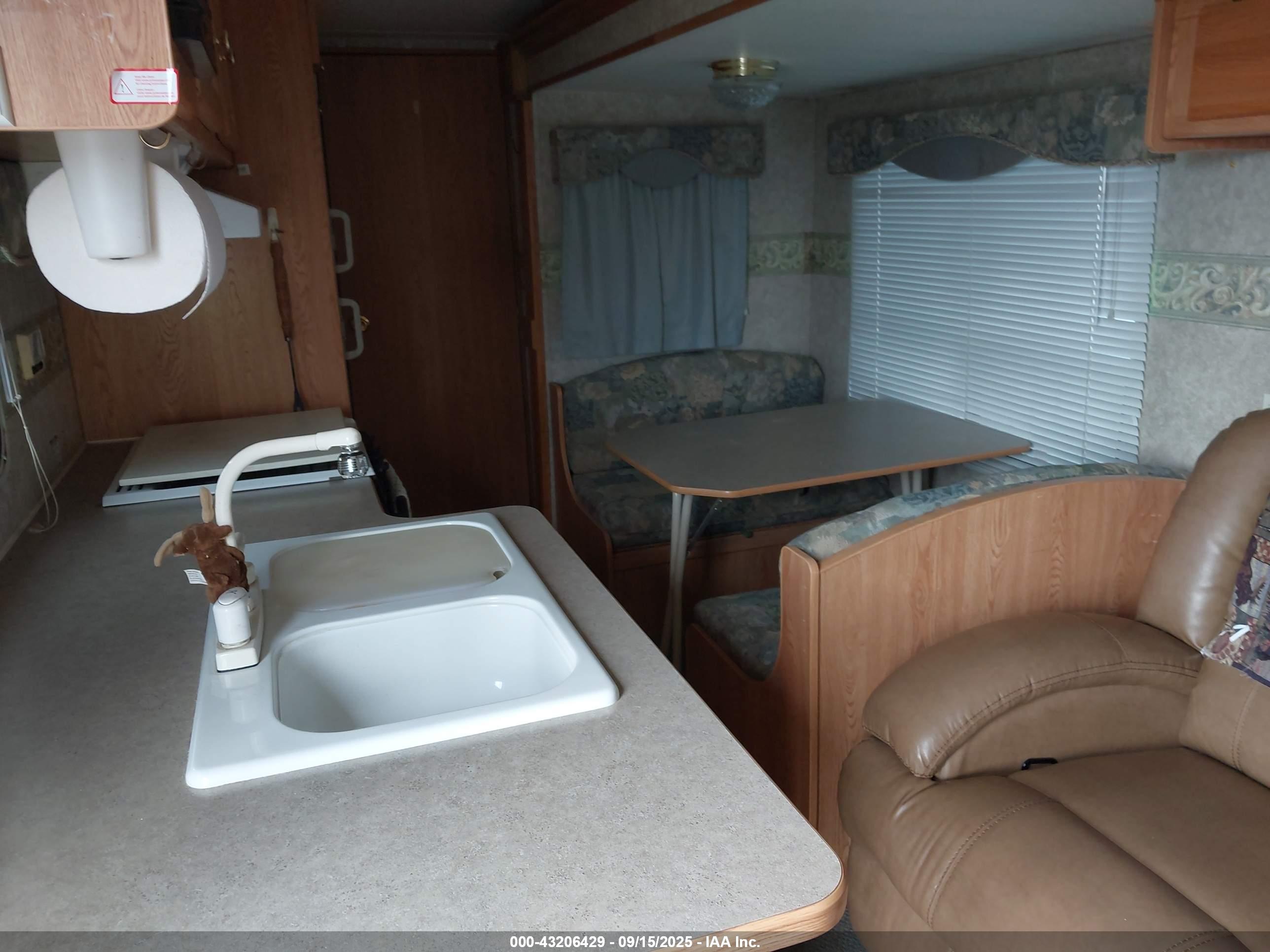 SUNNYBROOK 30 image 8