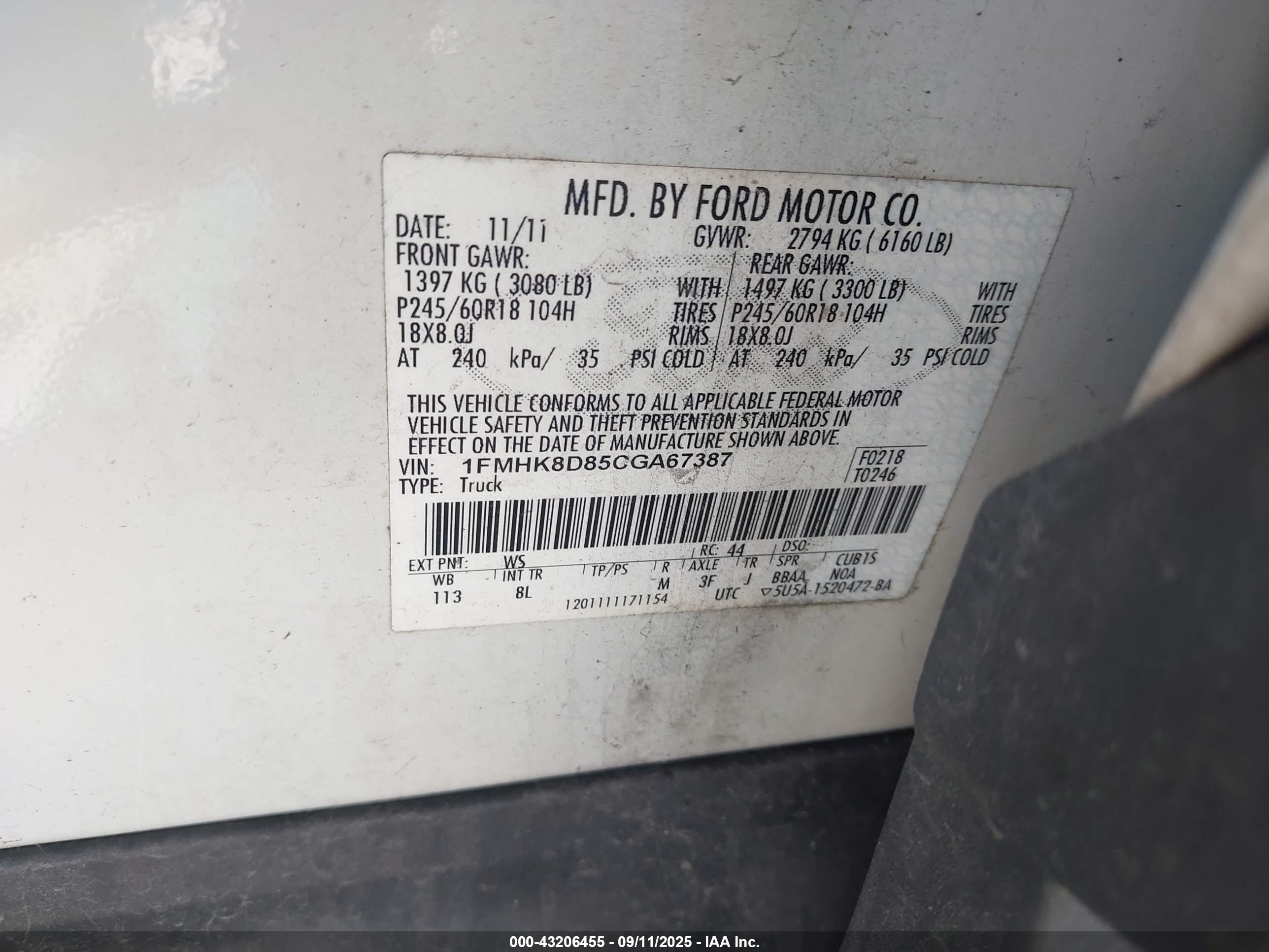 FORD EXPLORER image 9