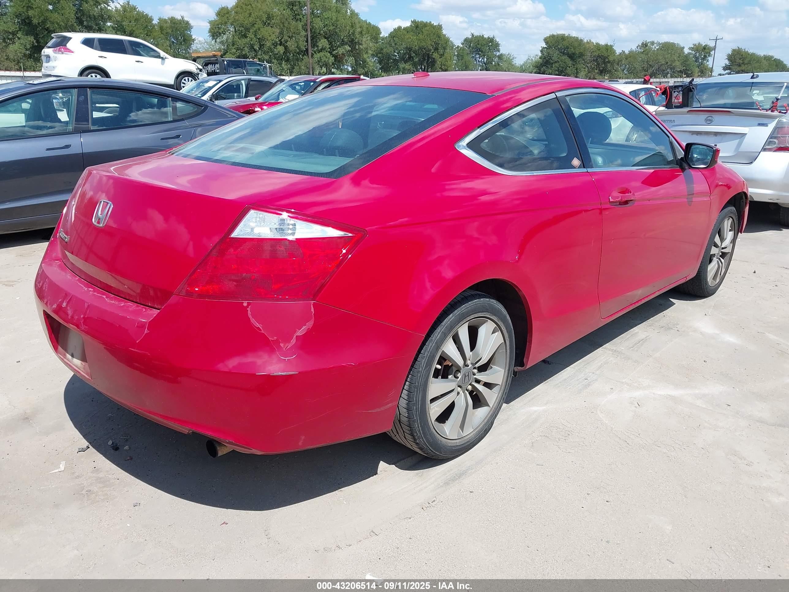 HONDA ACCORD image 4