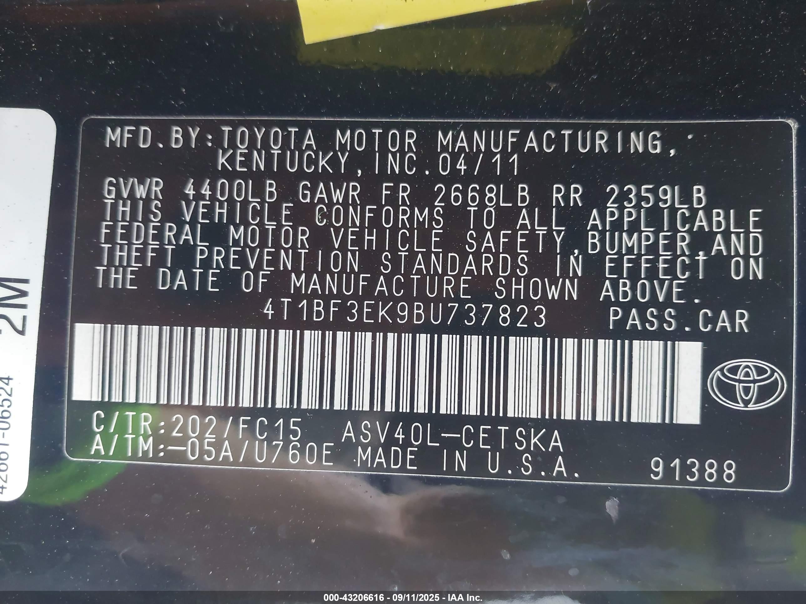 TOYOTA CAMRY image 9