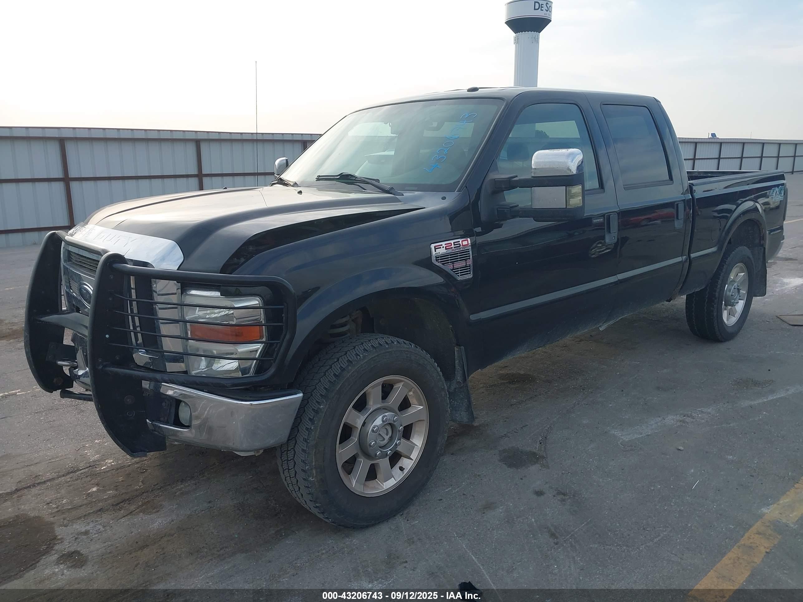 FORD F-250 image 2