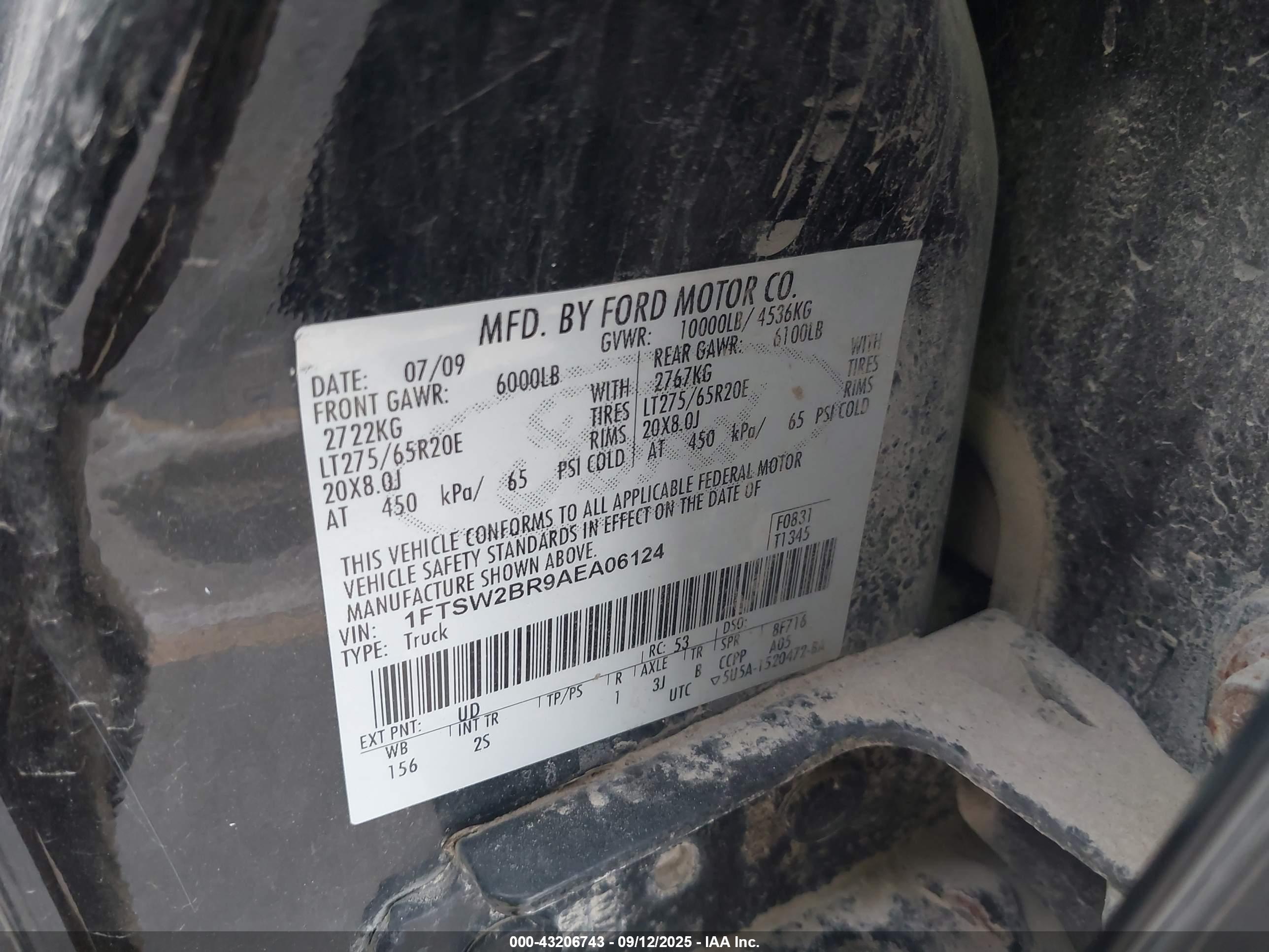 FORD F-250 image 9
