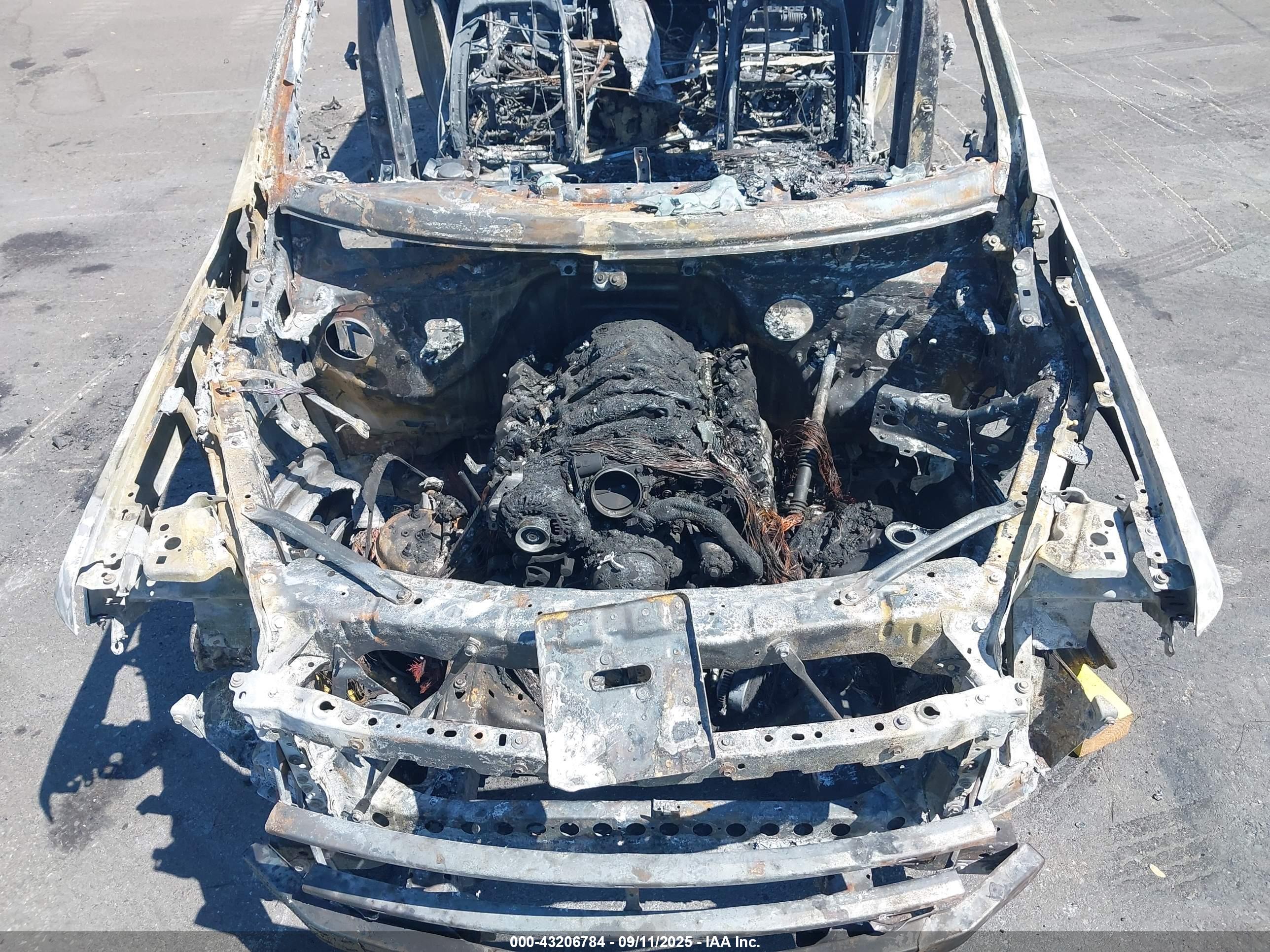 GMC YUKON image 10