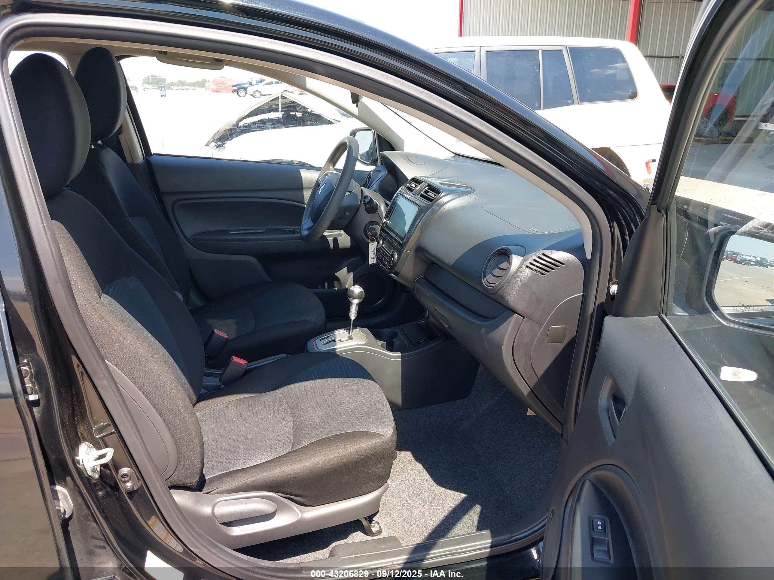 MITSUBISHI MIRAGE image 5
