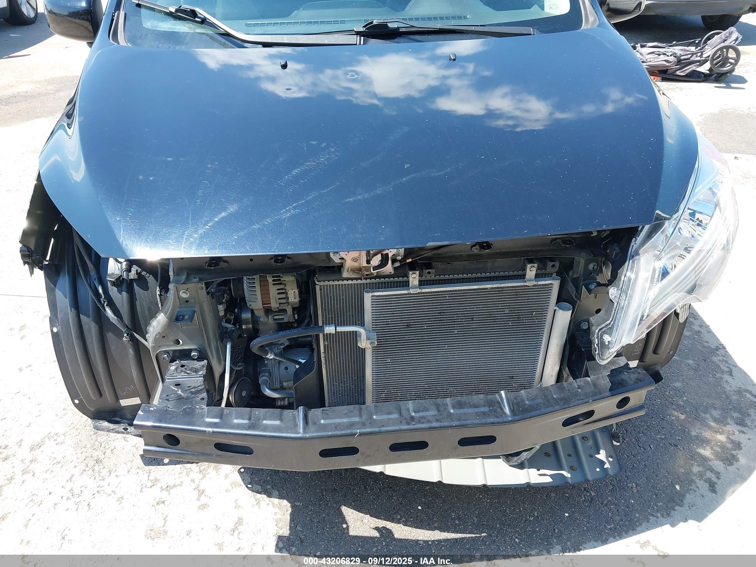 MITSUBISHI MIRAGE image 6