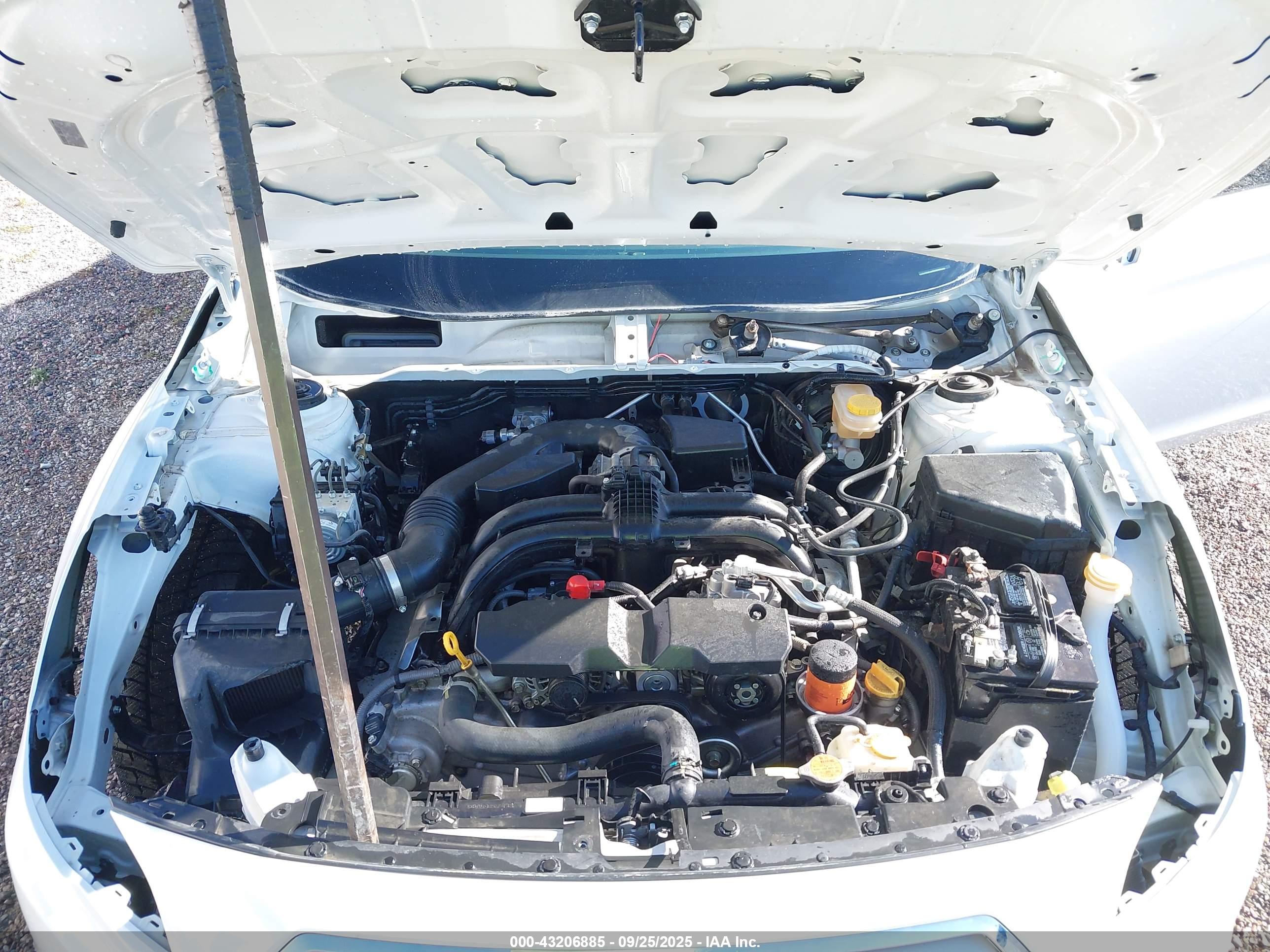 SUBARU LEGACY image 10