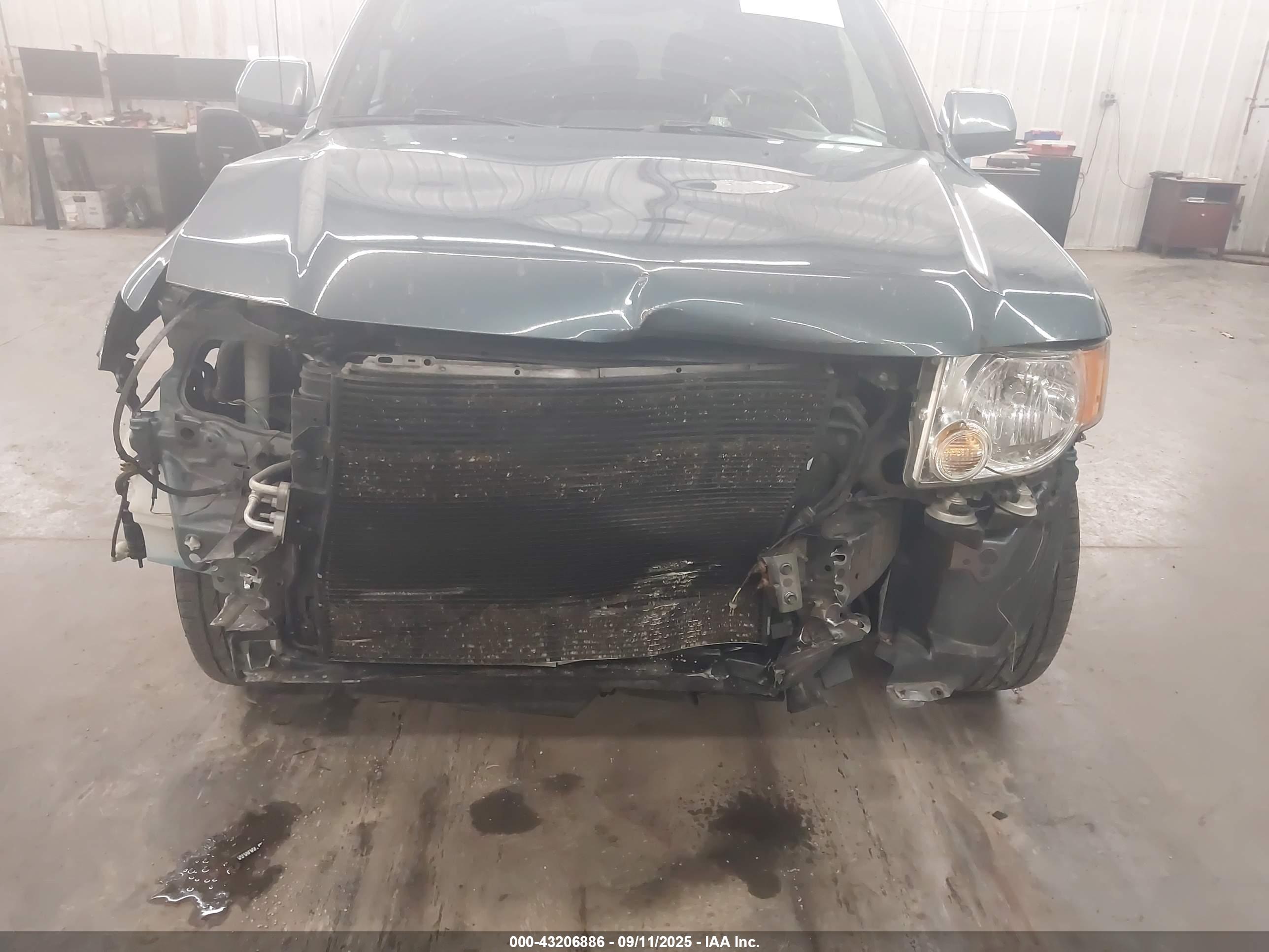 FORD ESCAPE image 6