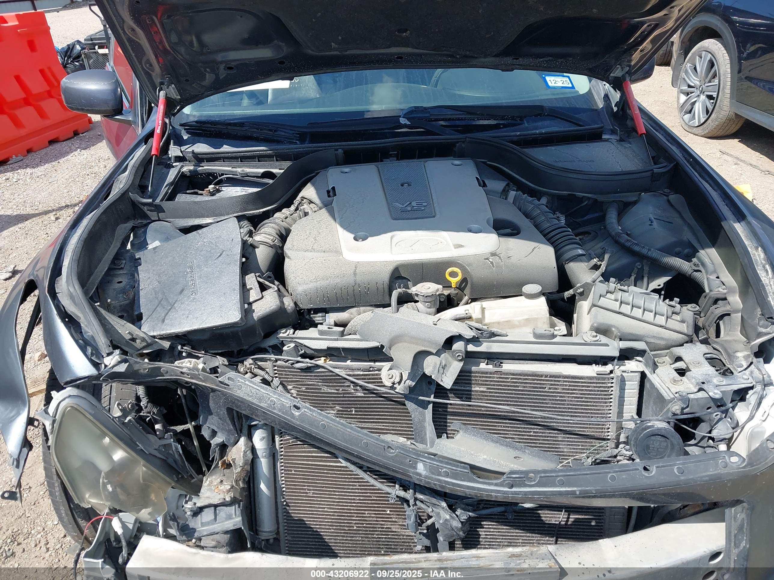 INFINITI G35 image 10
