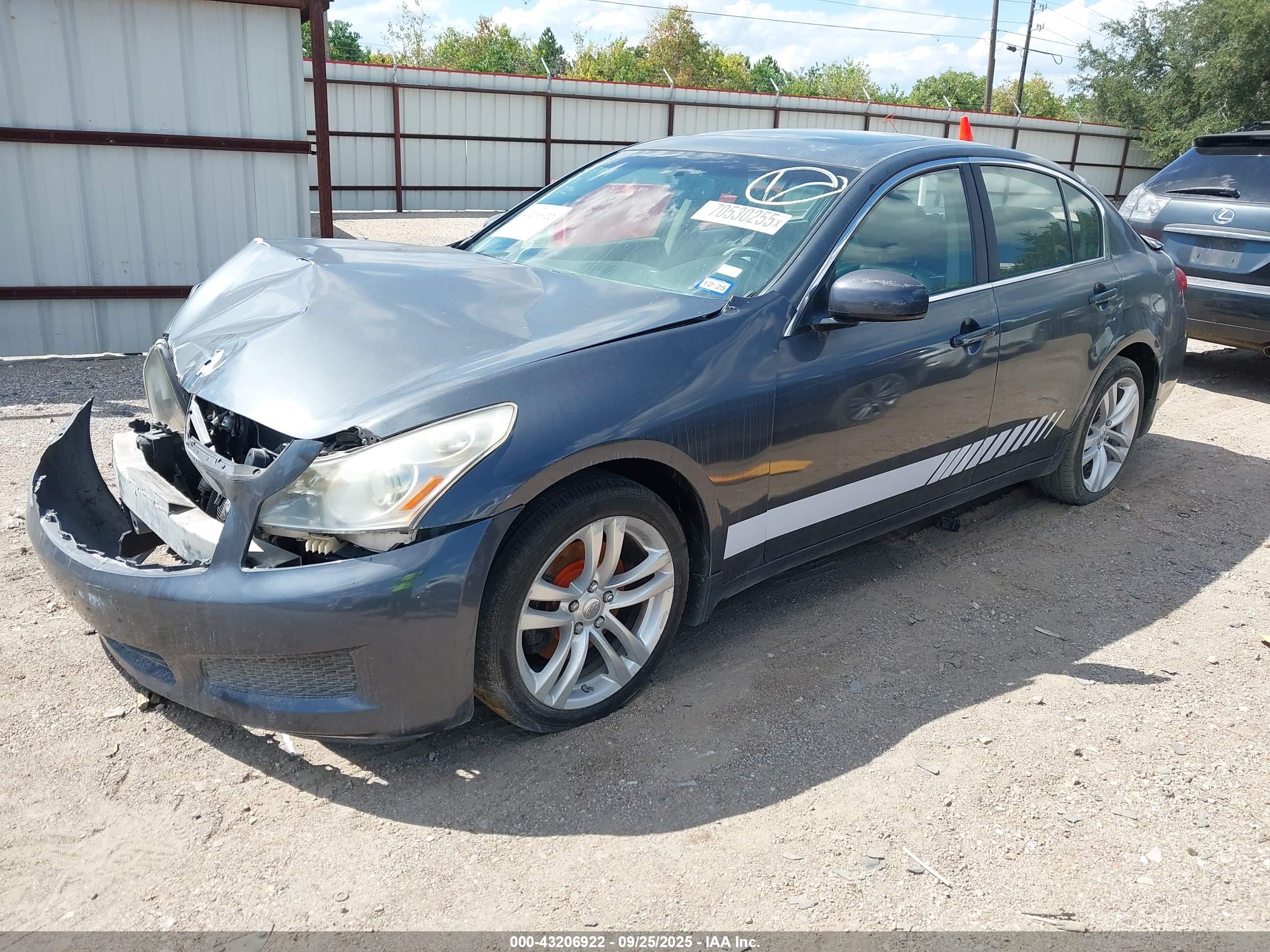 INFINITI G35 image 2