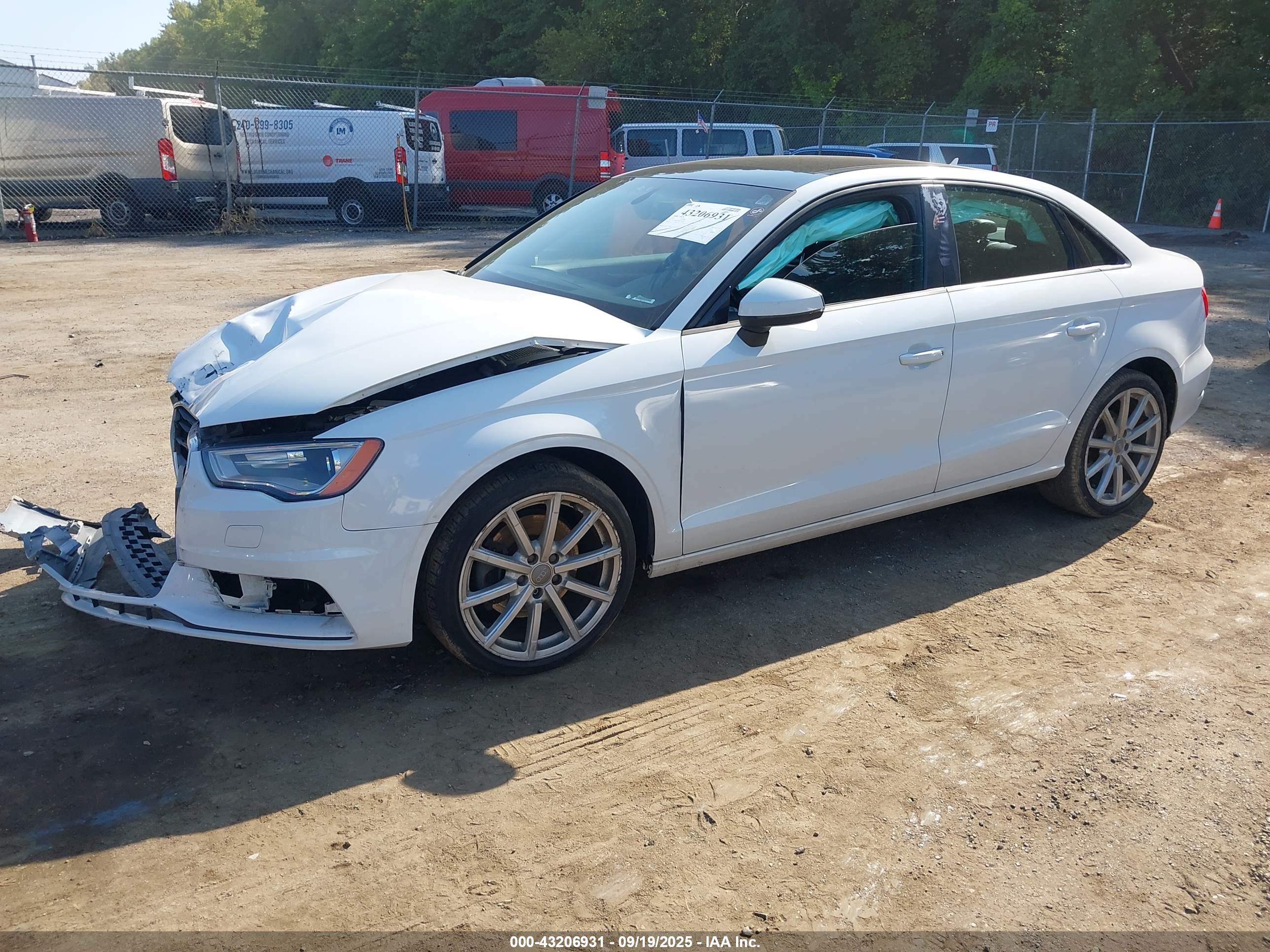 AUDI A3 image 2