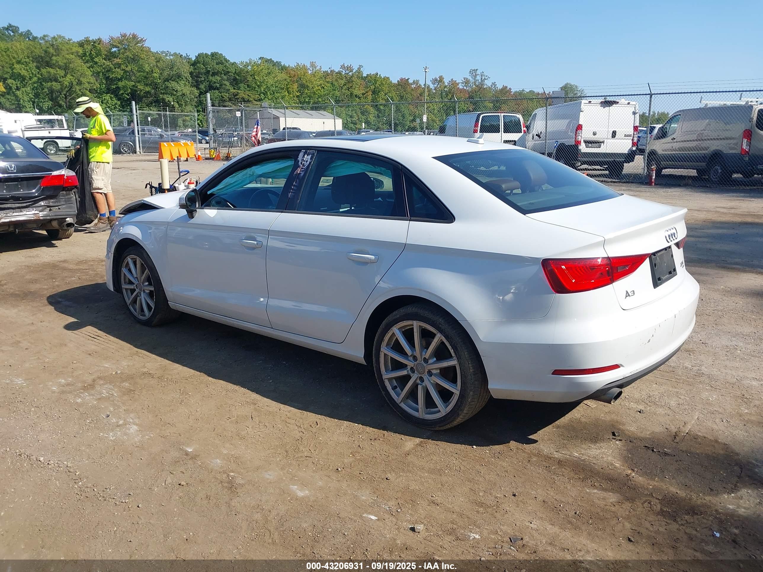 AUDI A3 image 3