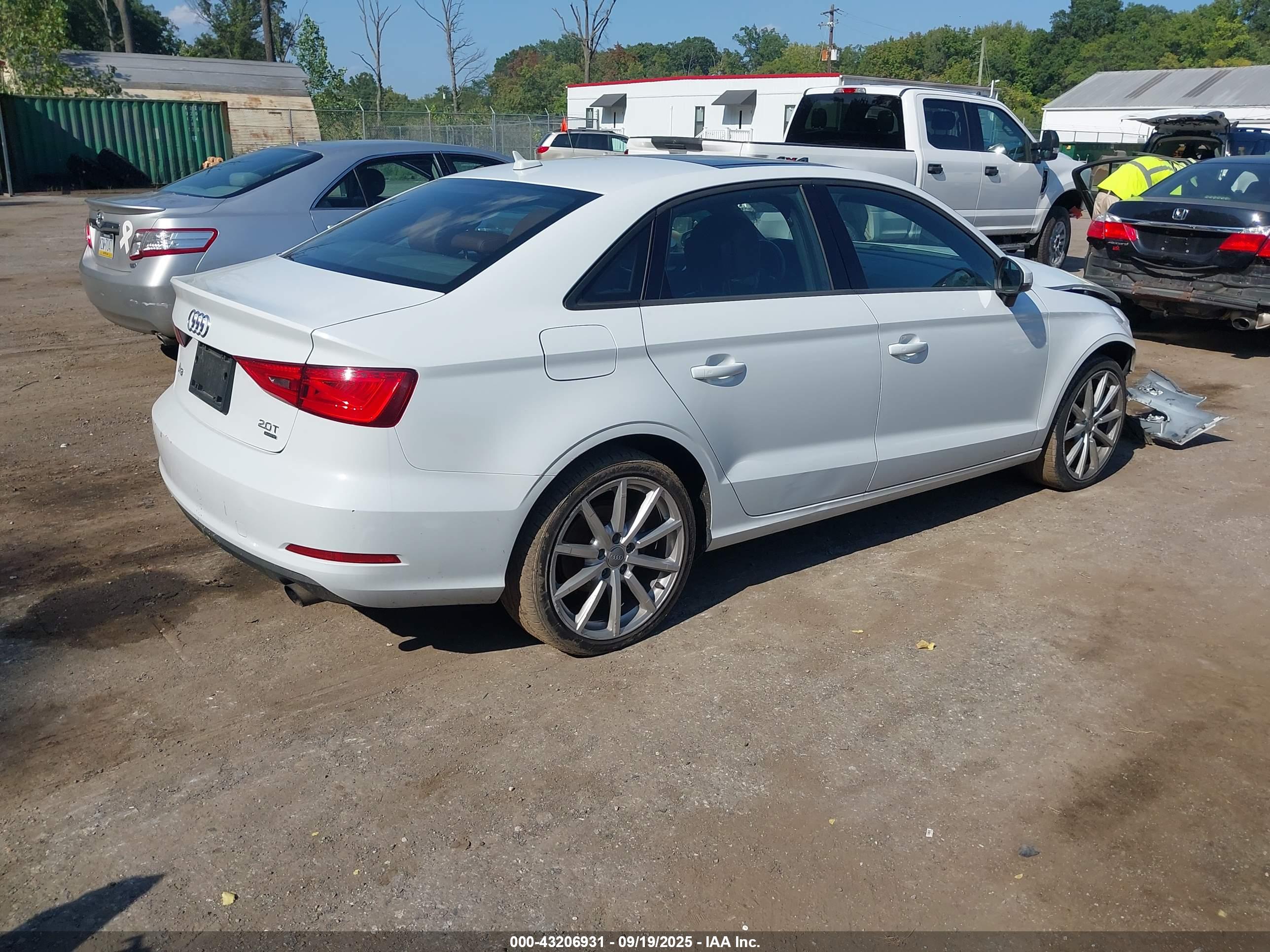 AUDI A3 image 4